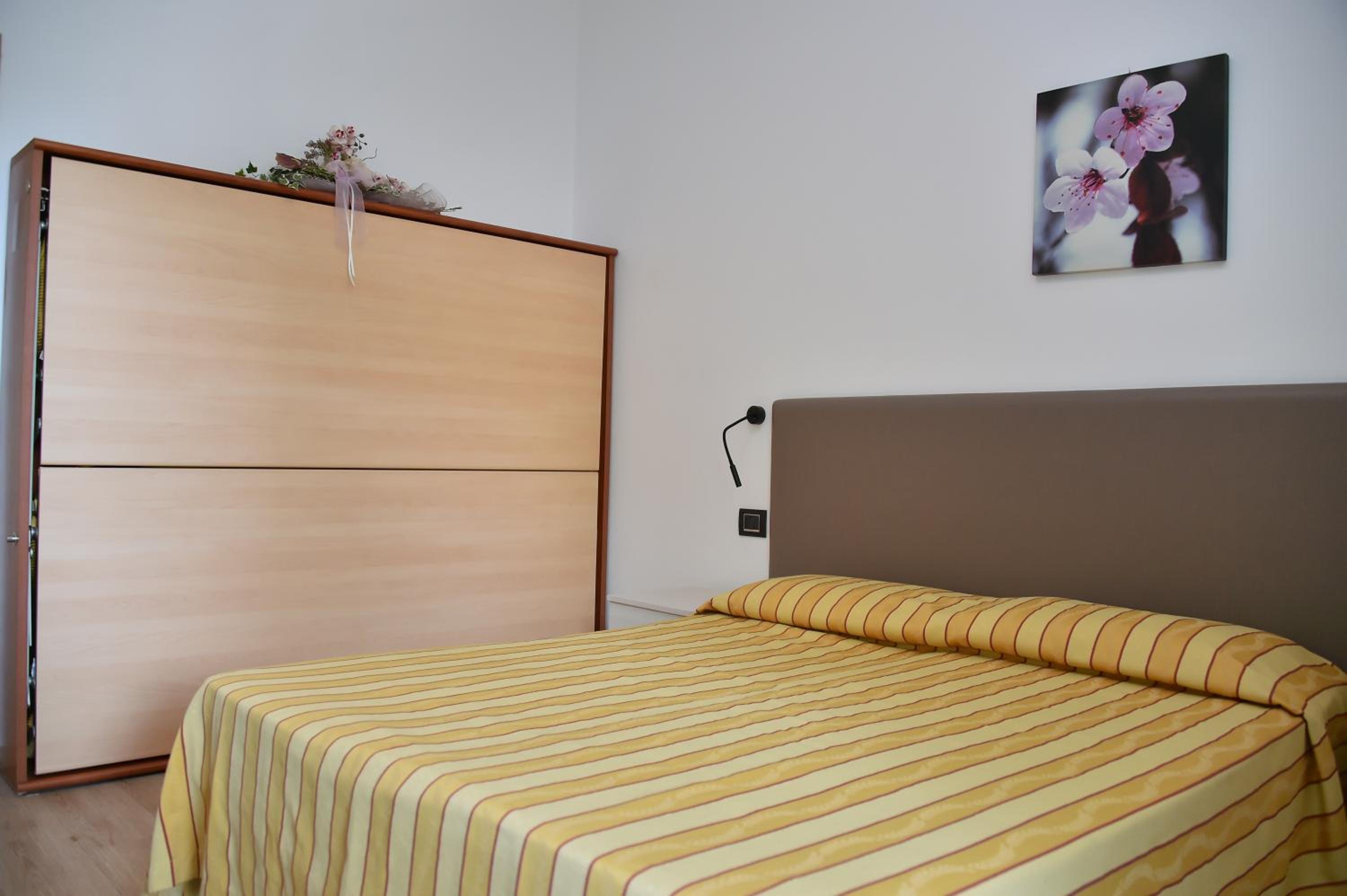 Quadruple Room with Balcony photo 1