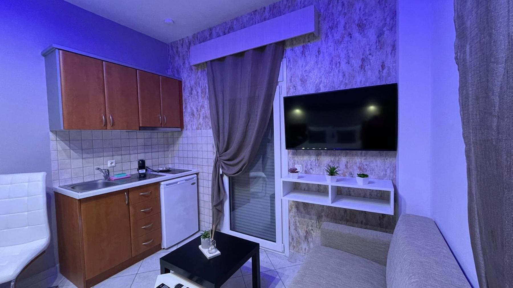 Deluxe Studio - Photo 11