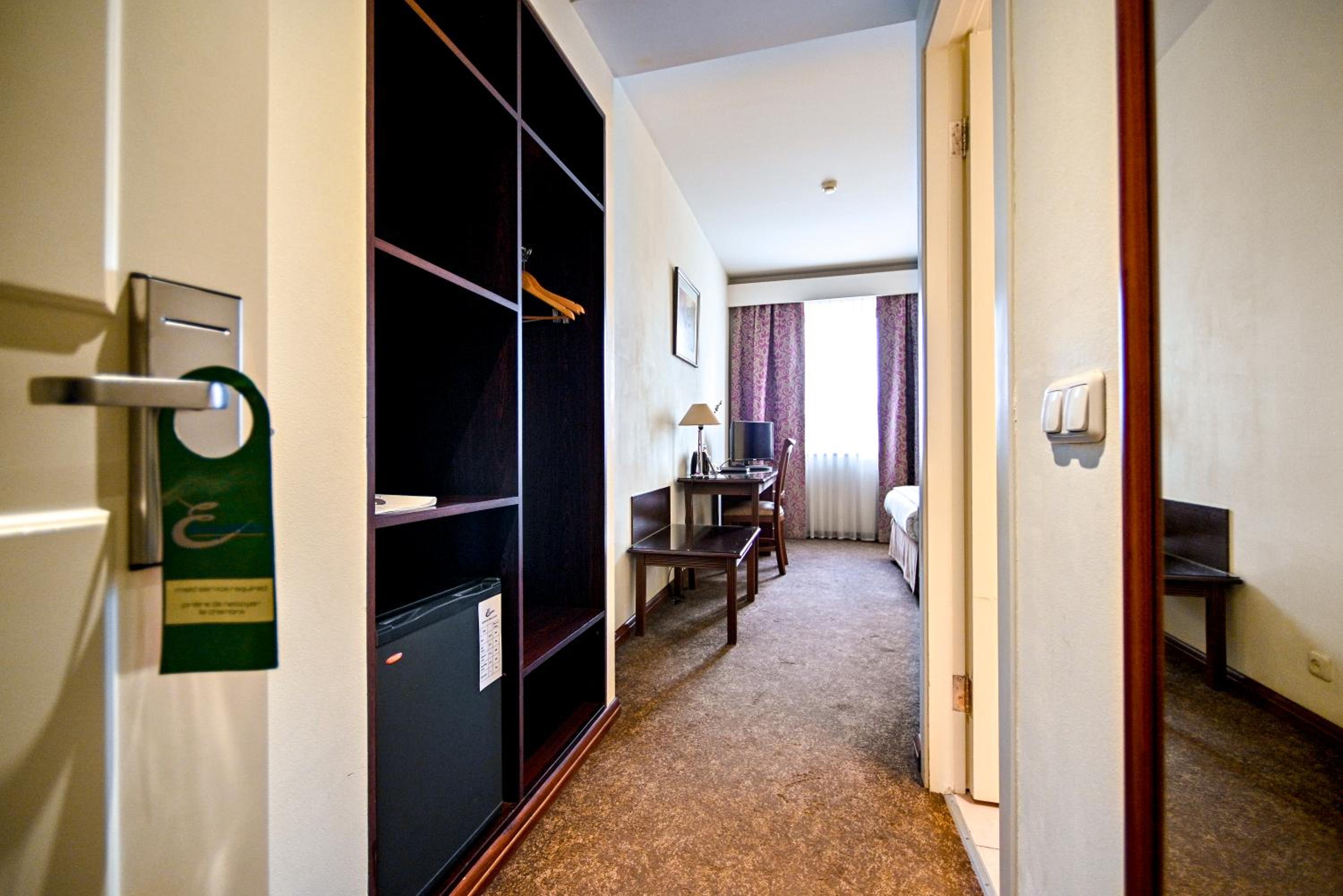 Standard Double Room photo 1