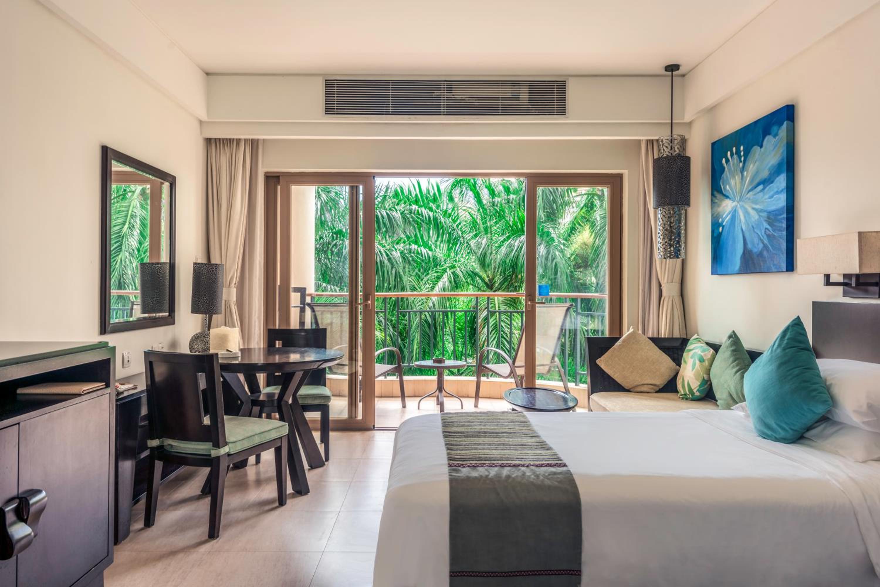 Twin Room with Garden View - Photo 2