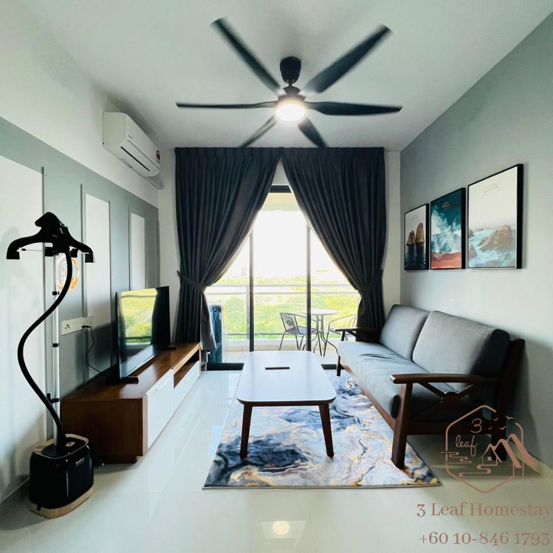 One-Bedroom Apartment - Photo 2