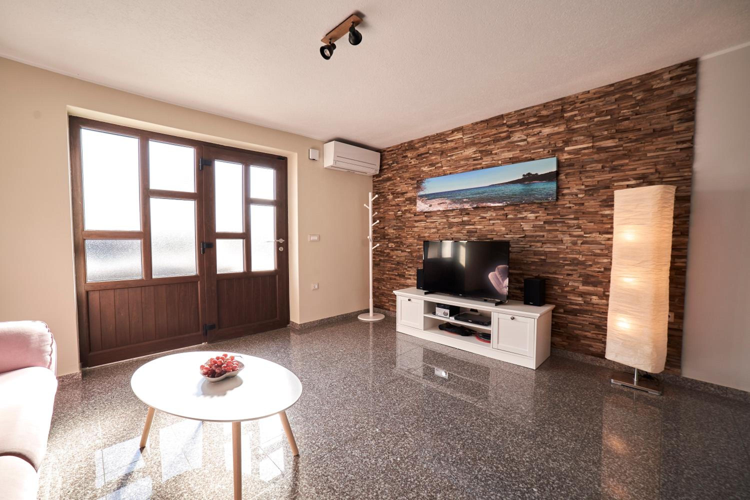 Two-Bedroom Villa photo 1