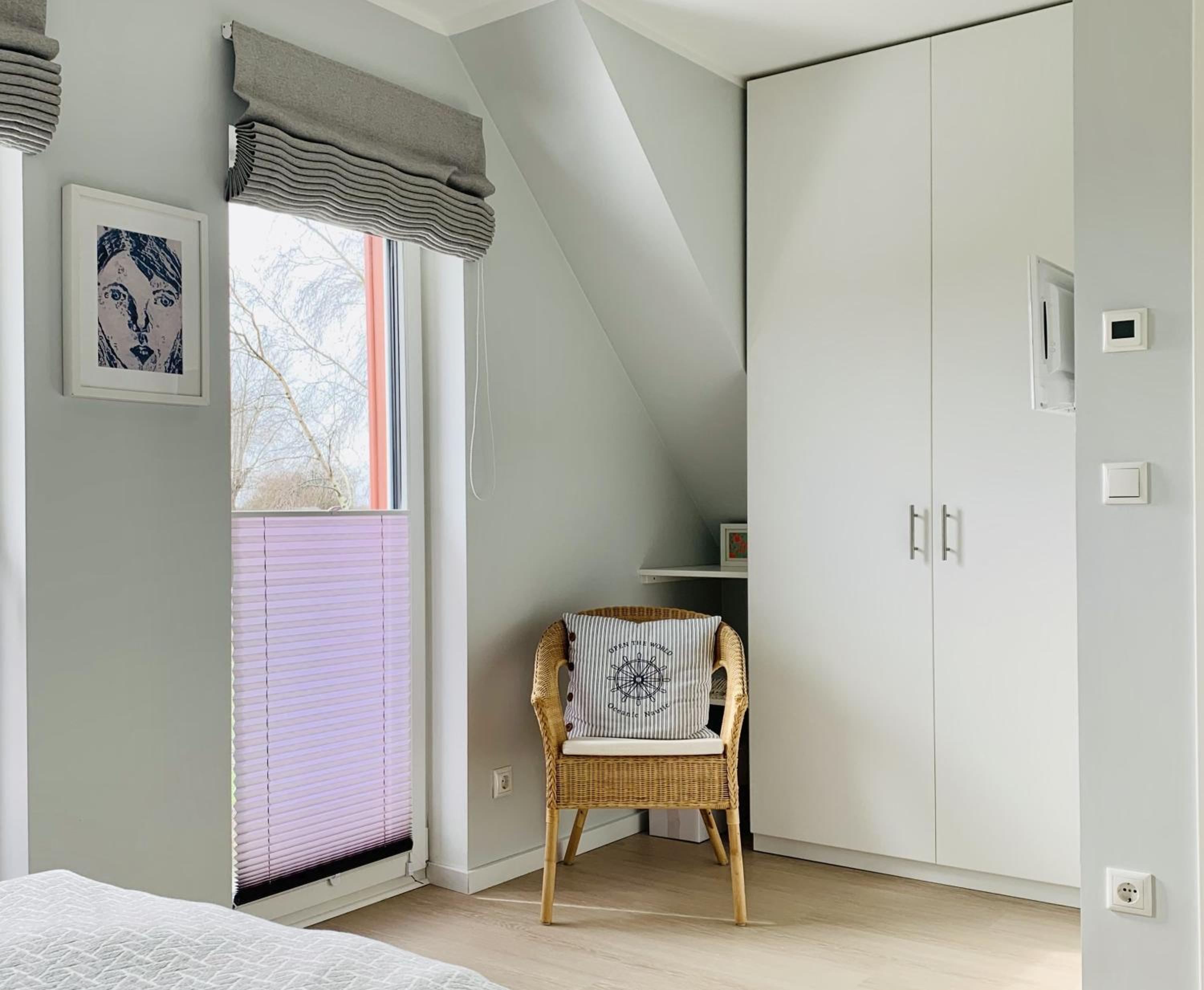 Three-Bedroom House photo 2