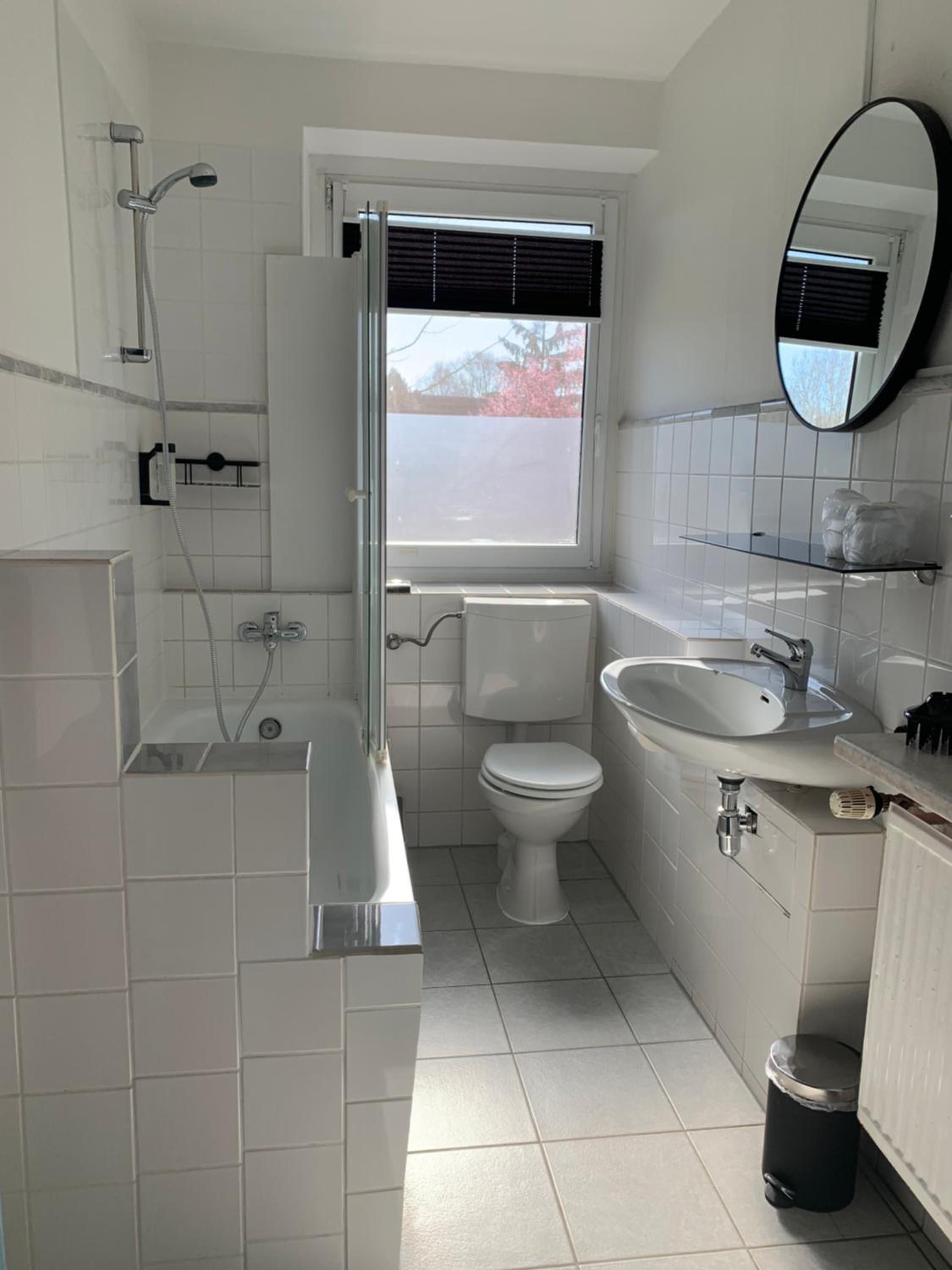 Double Room with Private Bathroom - Photo 3