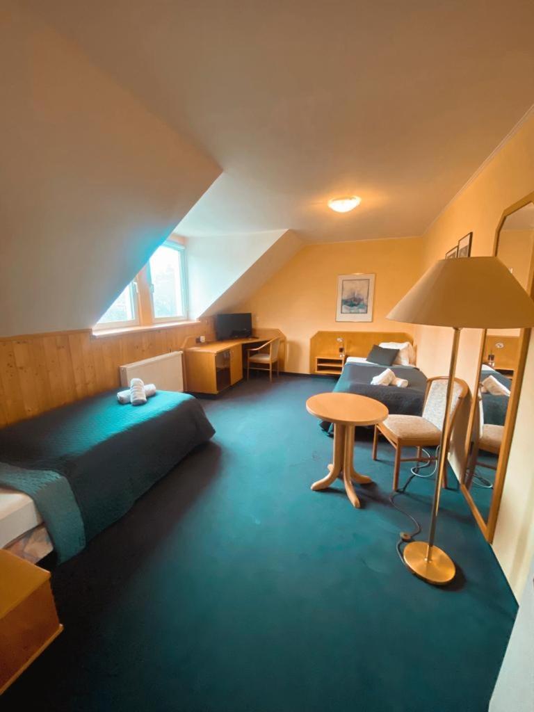 Superior Twin Room - Photo 1