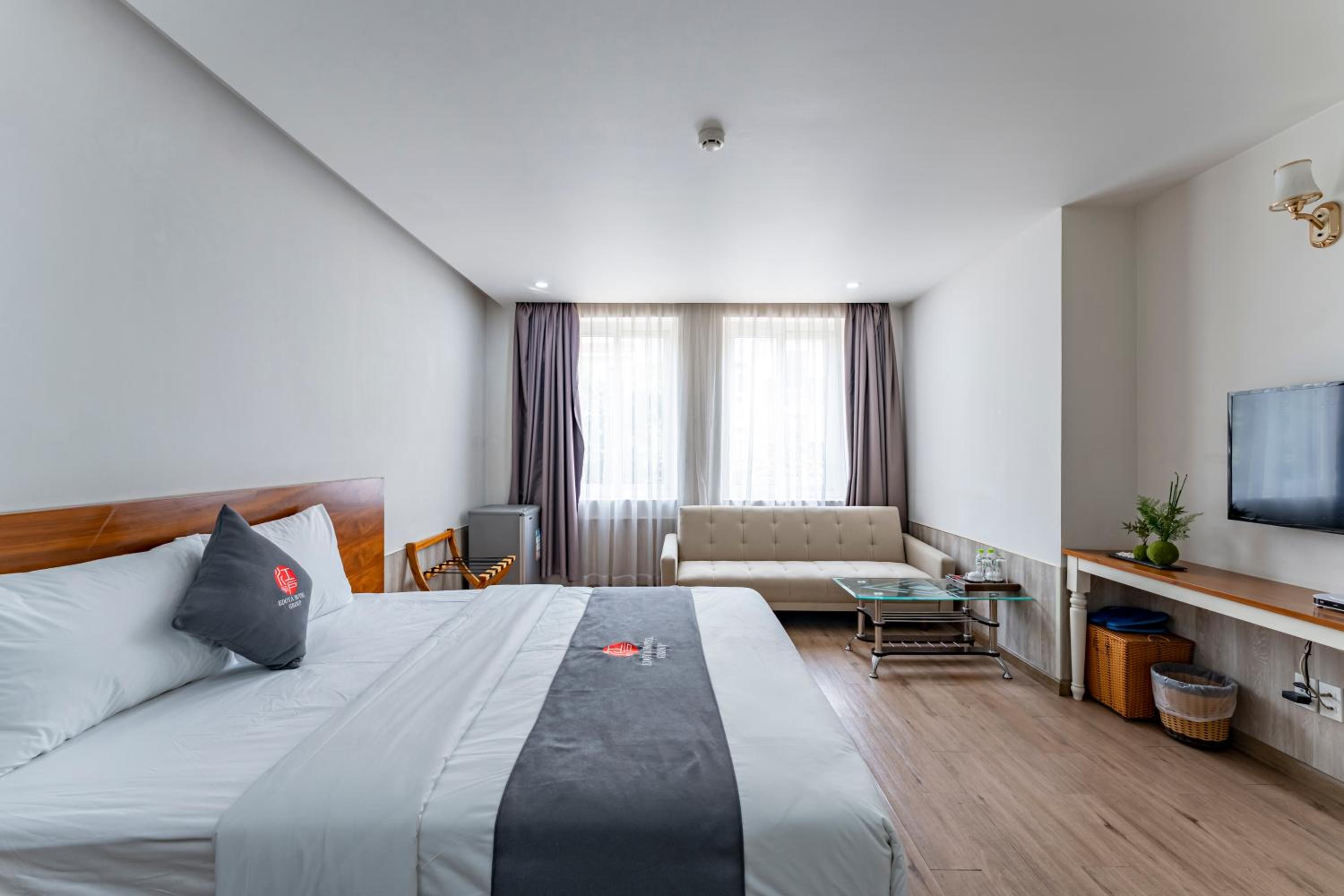 Deluxe Double Room with Bath