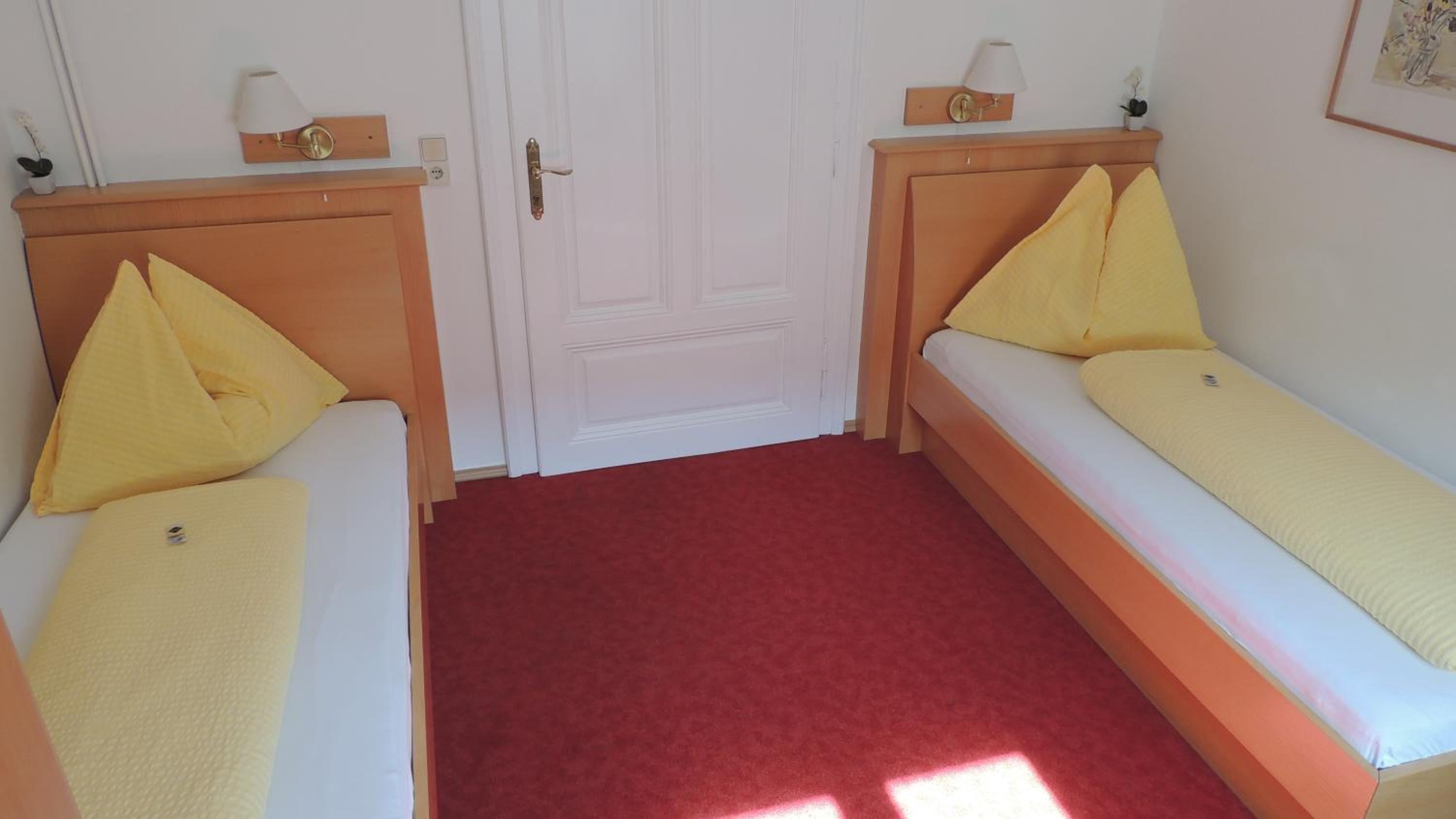 Twin Room photo 1