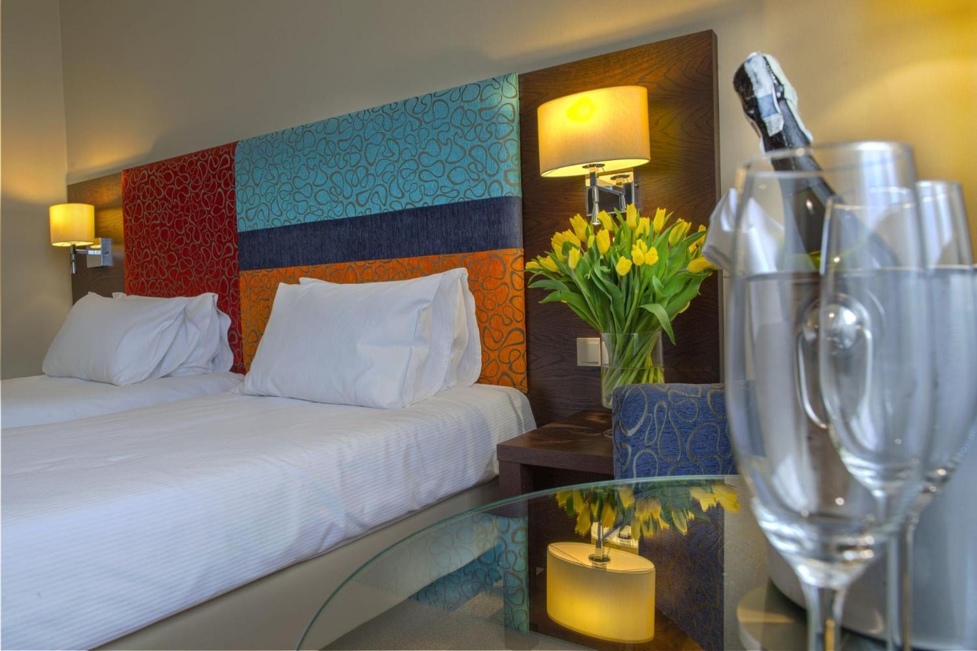 Twin Room - Photo 1