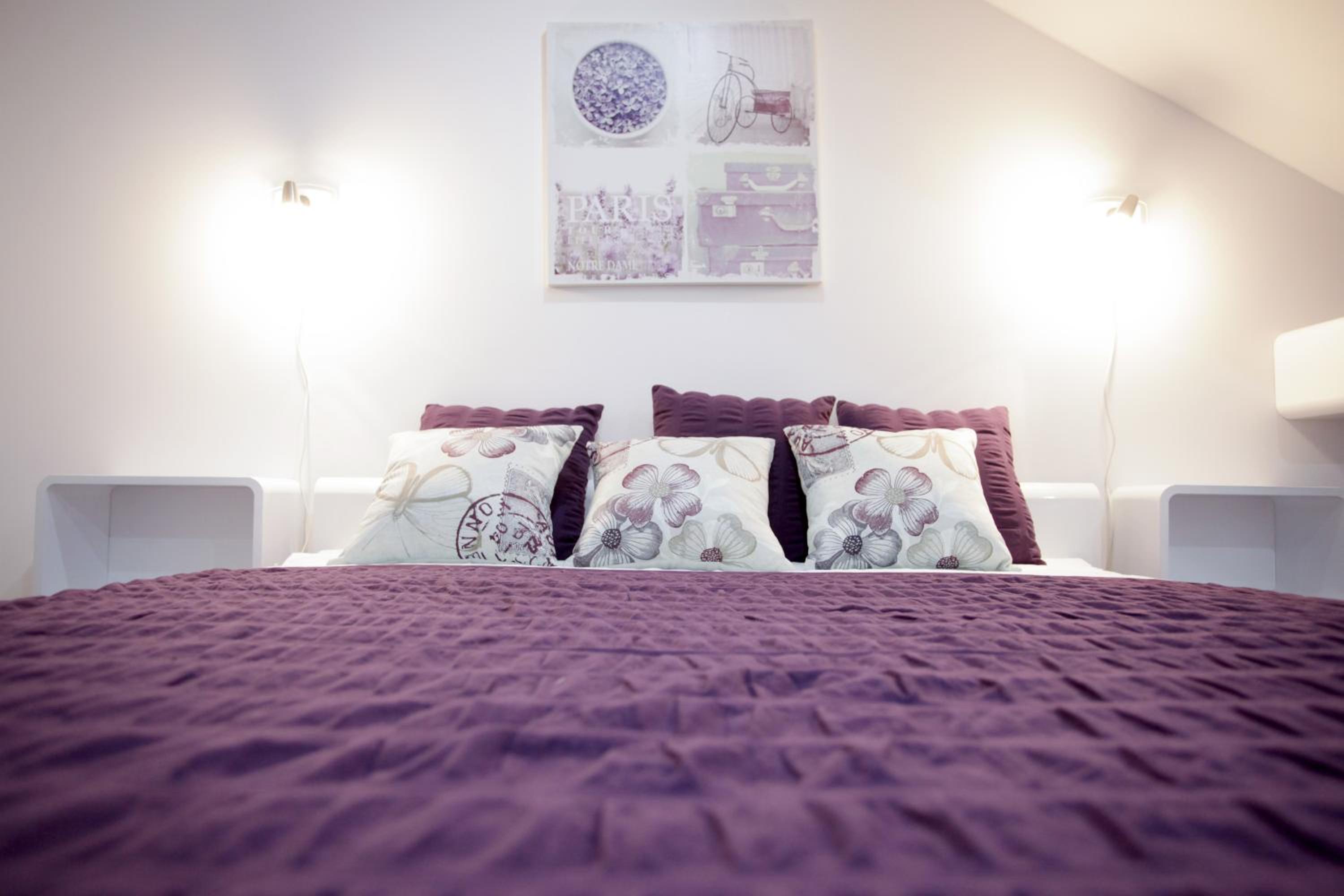 Three-Bedroom Apartment - Photo 6