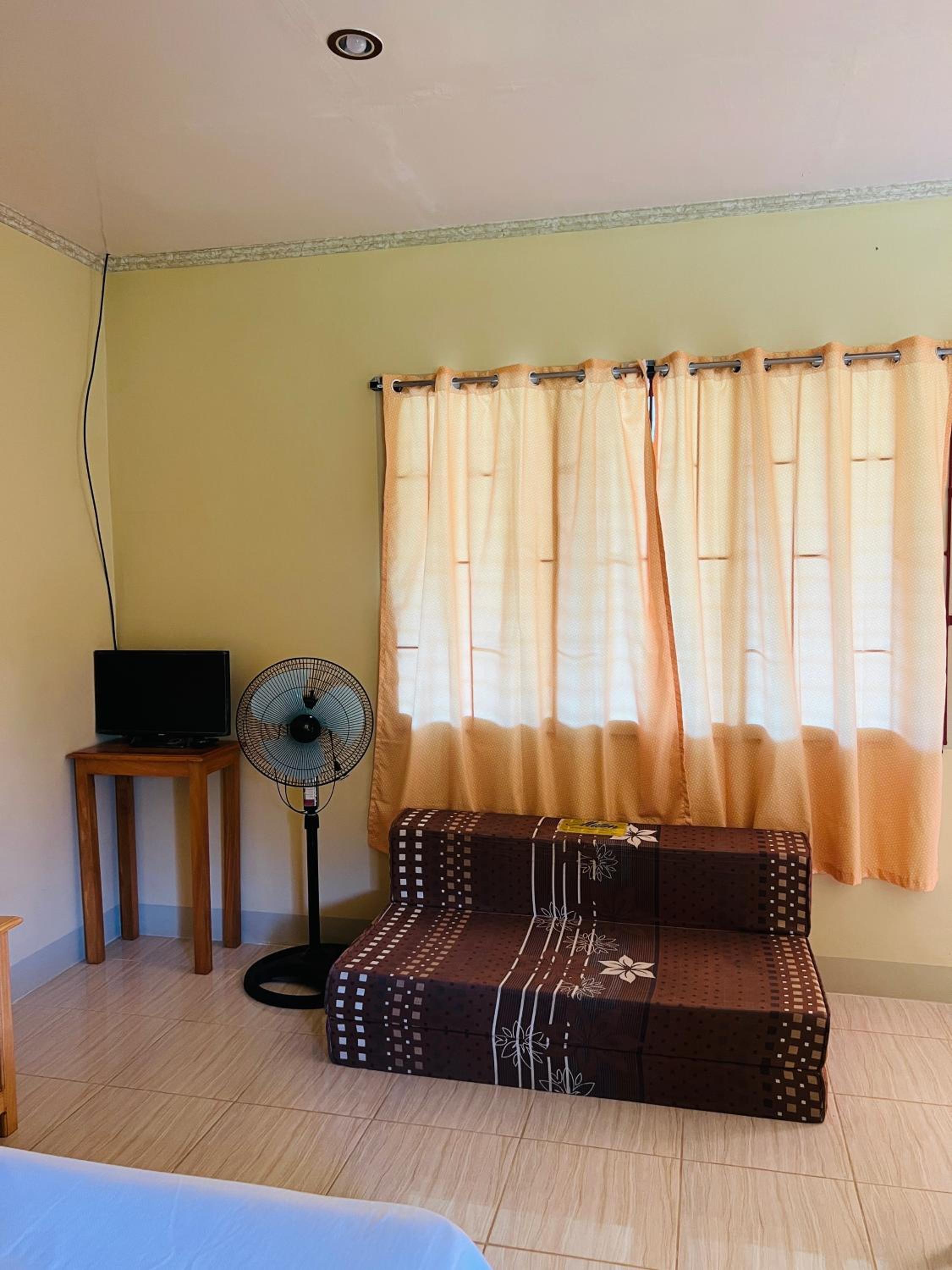 Standard Double Room - Photo 10