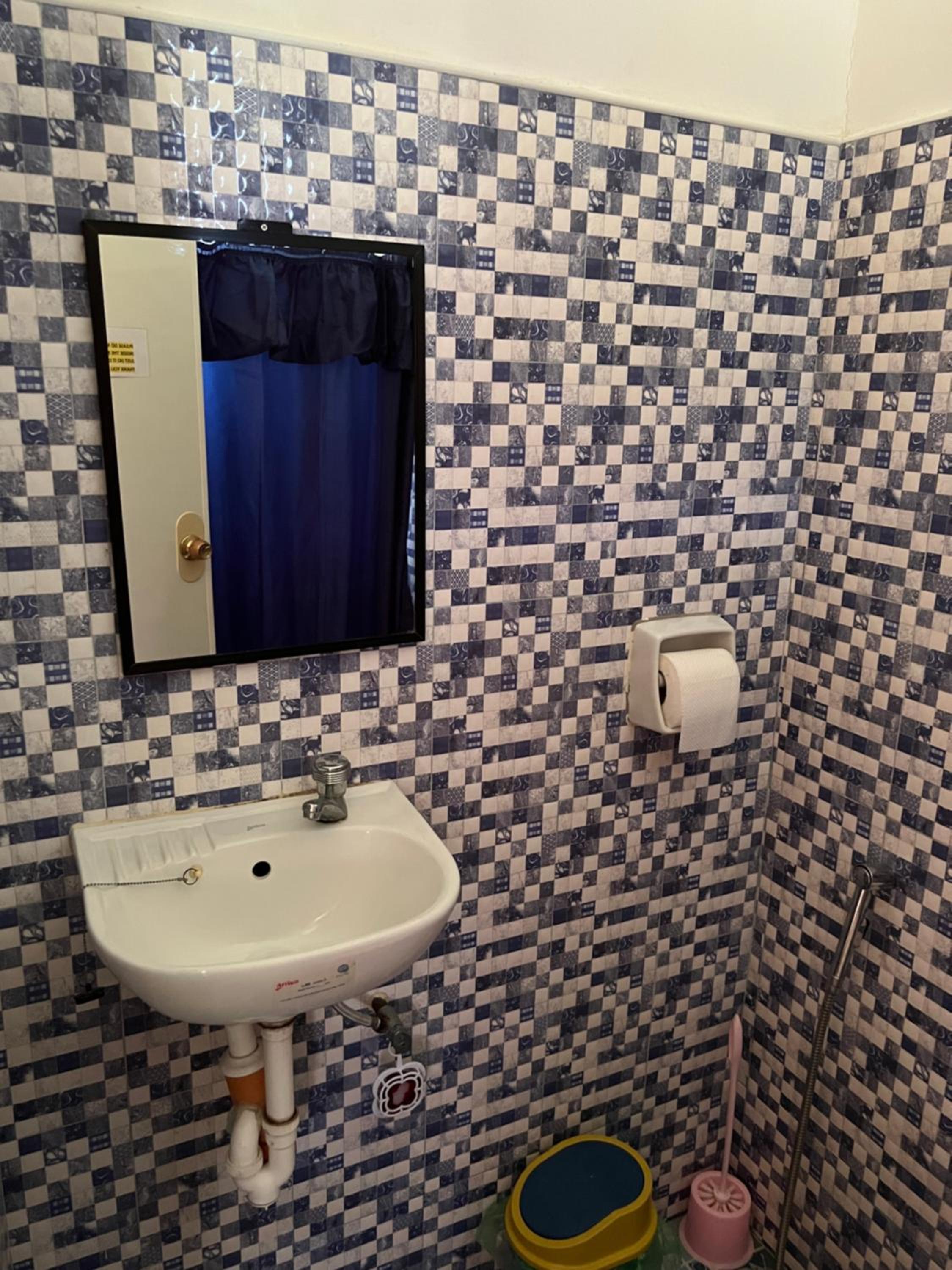 Standard Double Room - Photo 5
