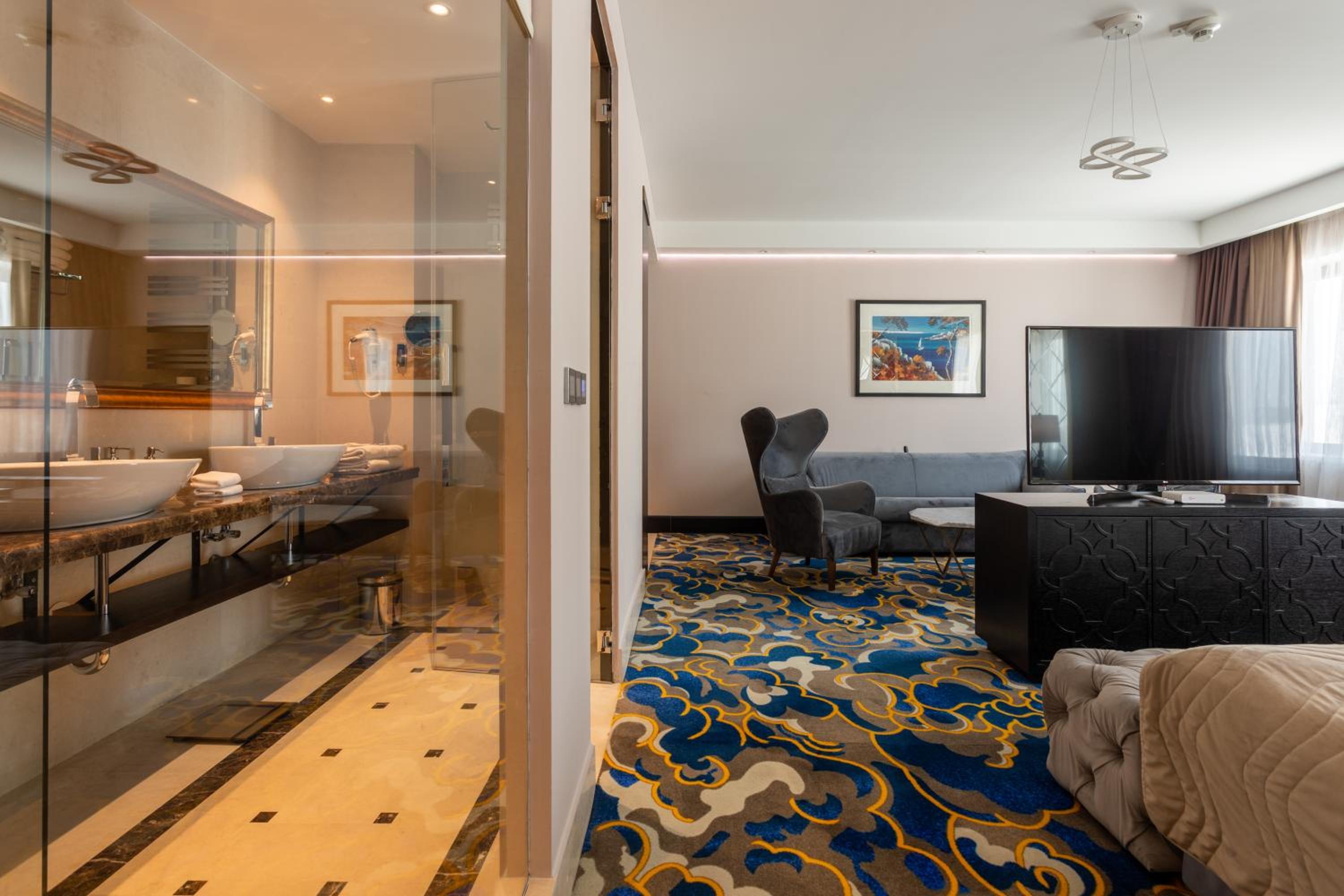 Standard Apartment