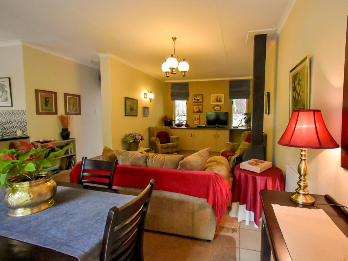 Basic Apartment photo 3