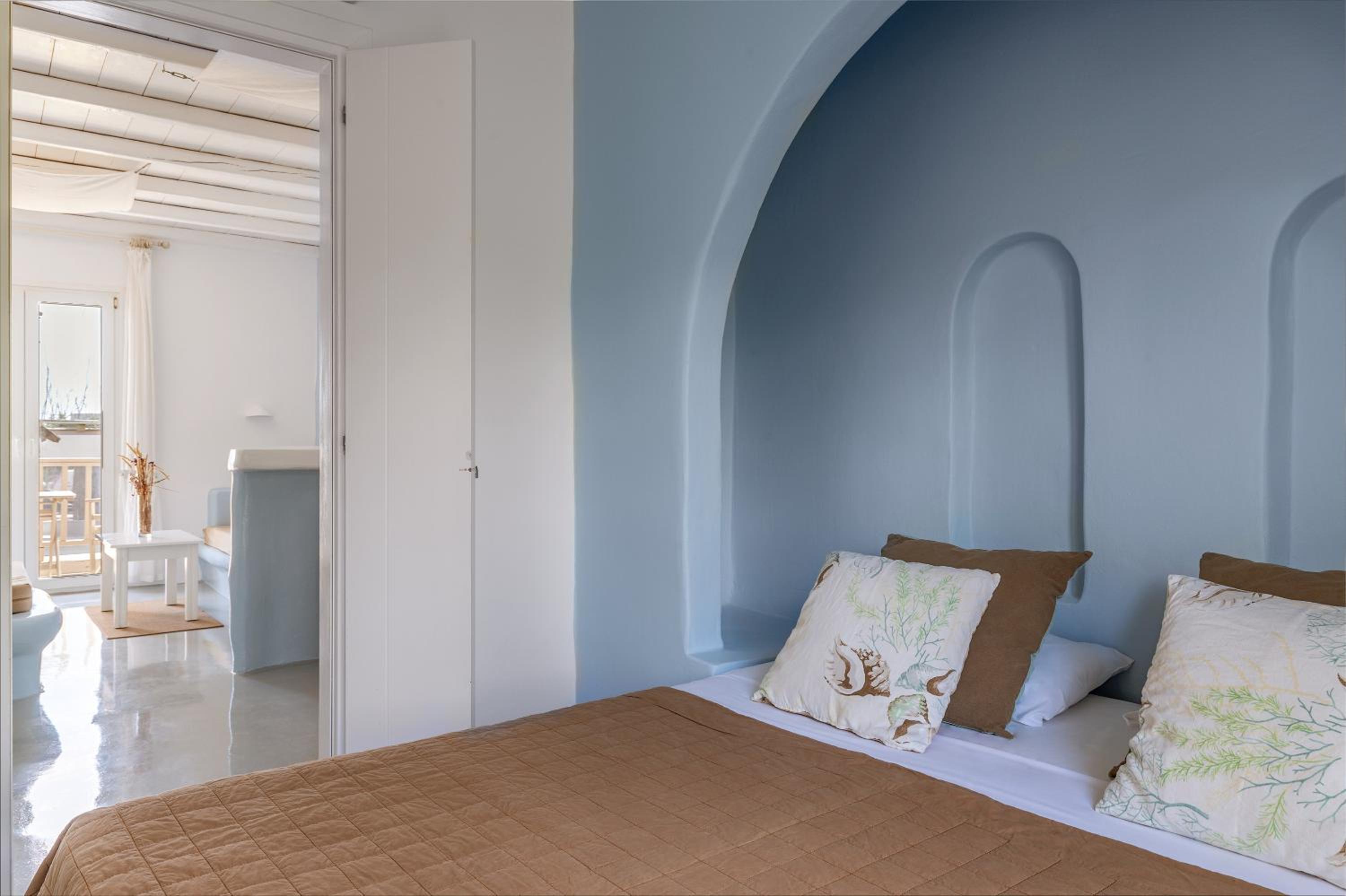 Superior Quadruple Room photo 2