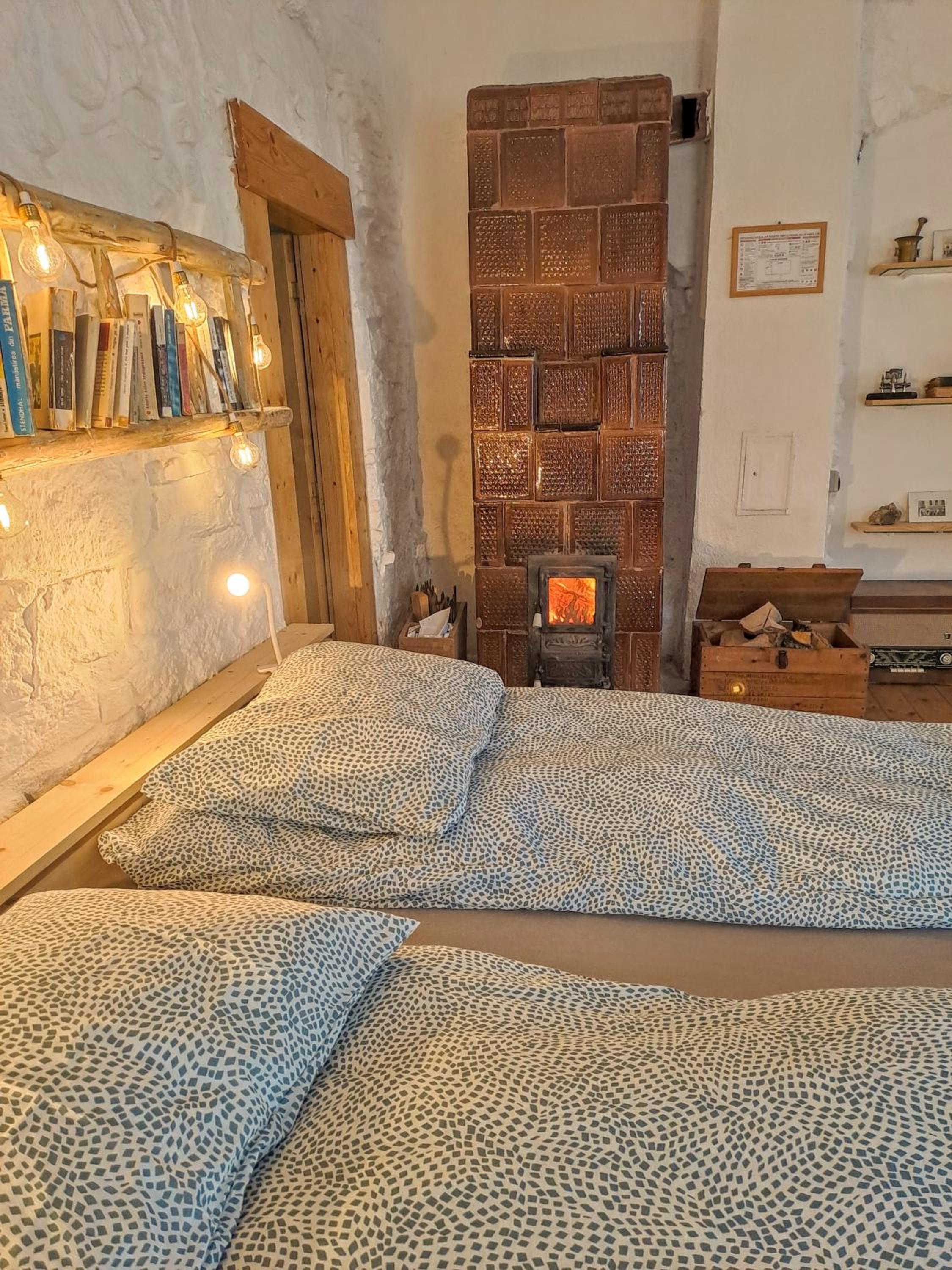 One-Bedroom Premium Apartment - Photo 3