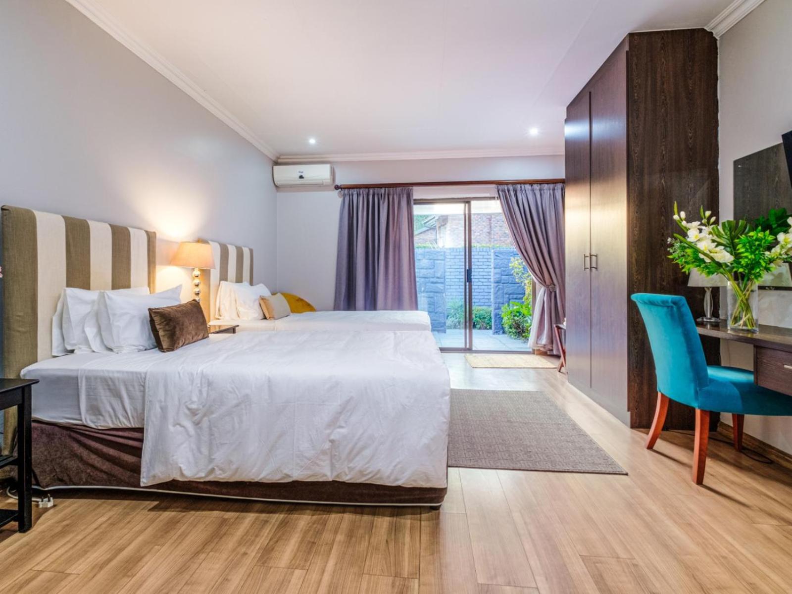 Luxury Twin Room photo 1