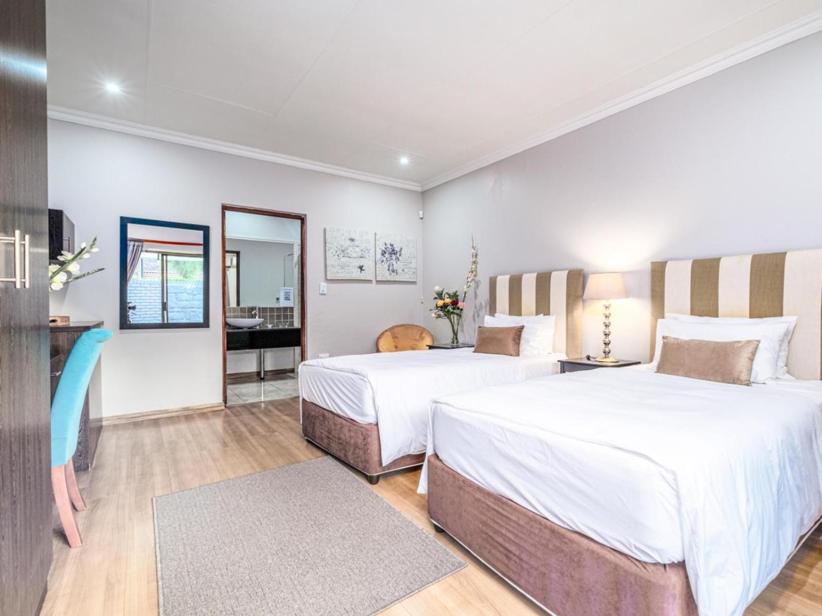 Luxury Twin Room photo 3