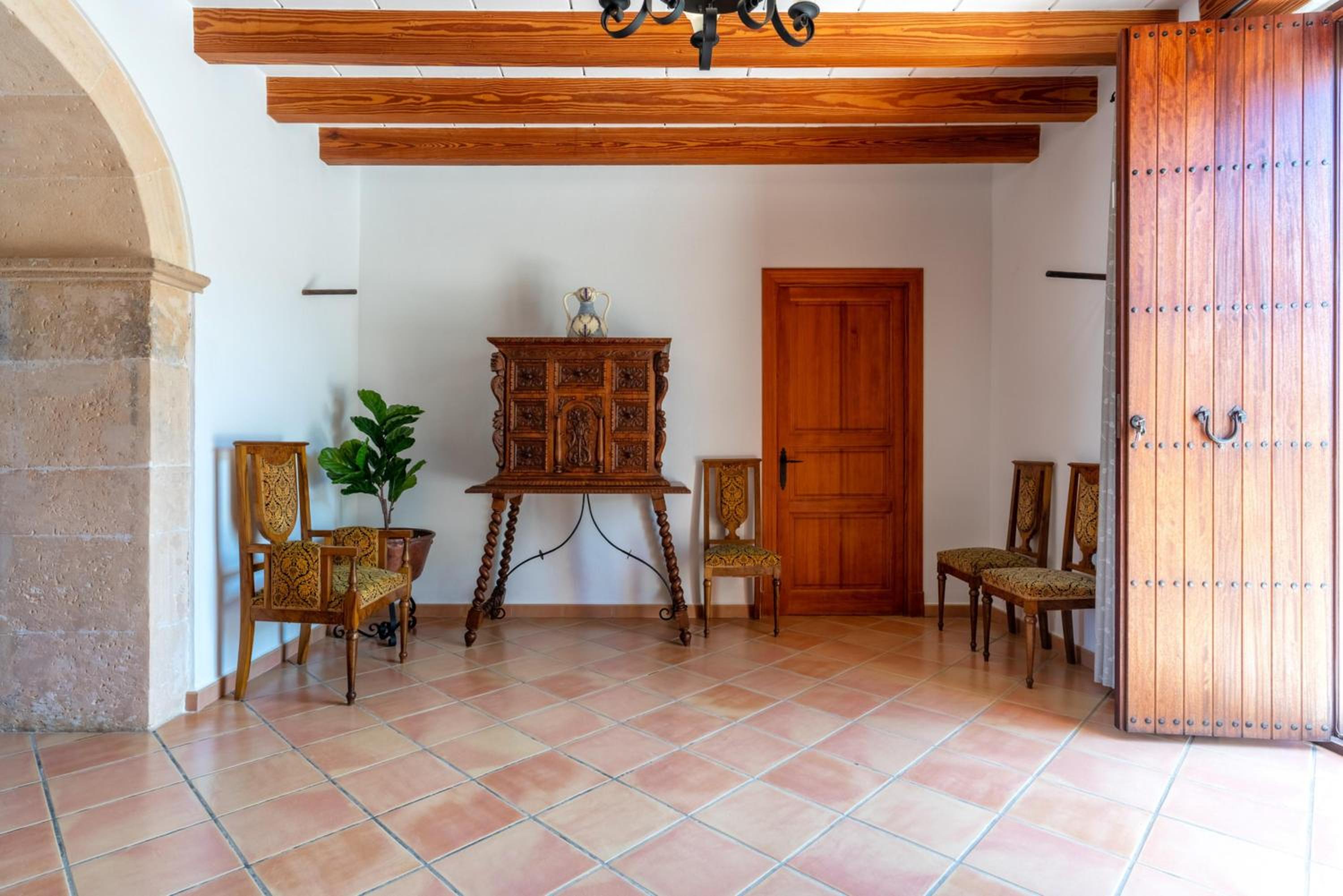 Villa de Cuatro Habitaciones