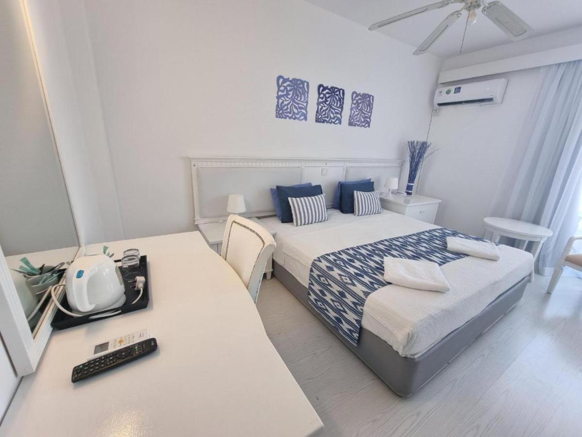 Standard Double Room photo 3