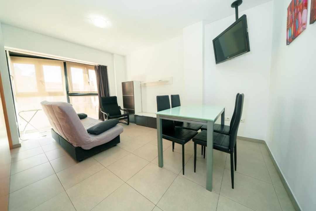 One-Bedroom Apartment (4 Adults)