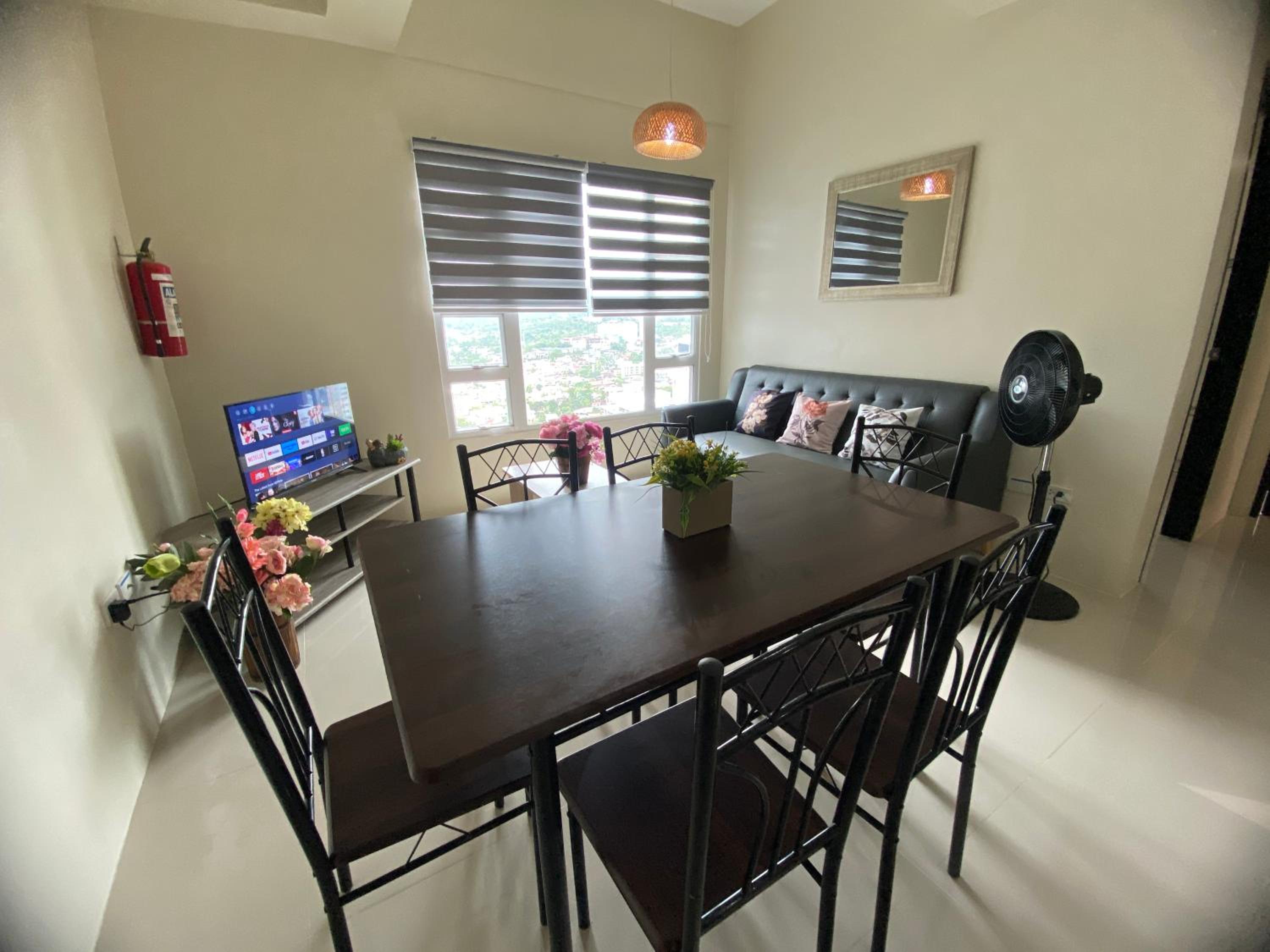 Two-Bedroom Apartment - Photo 22