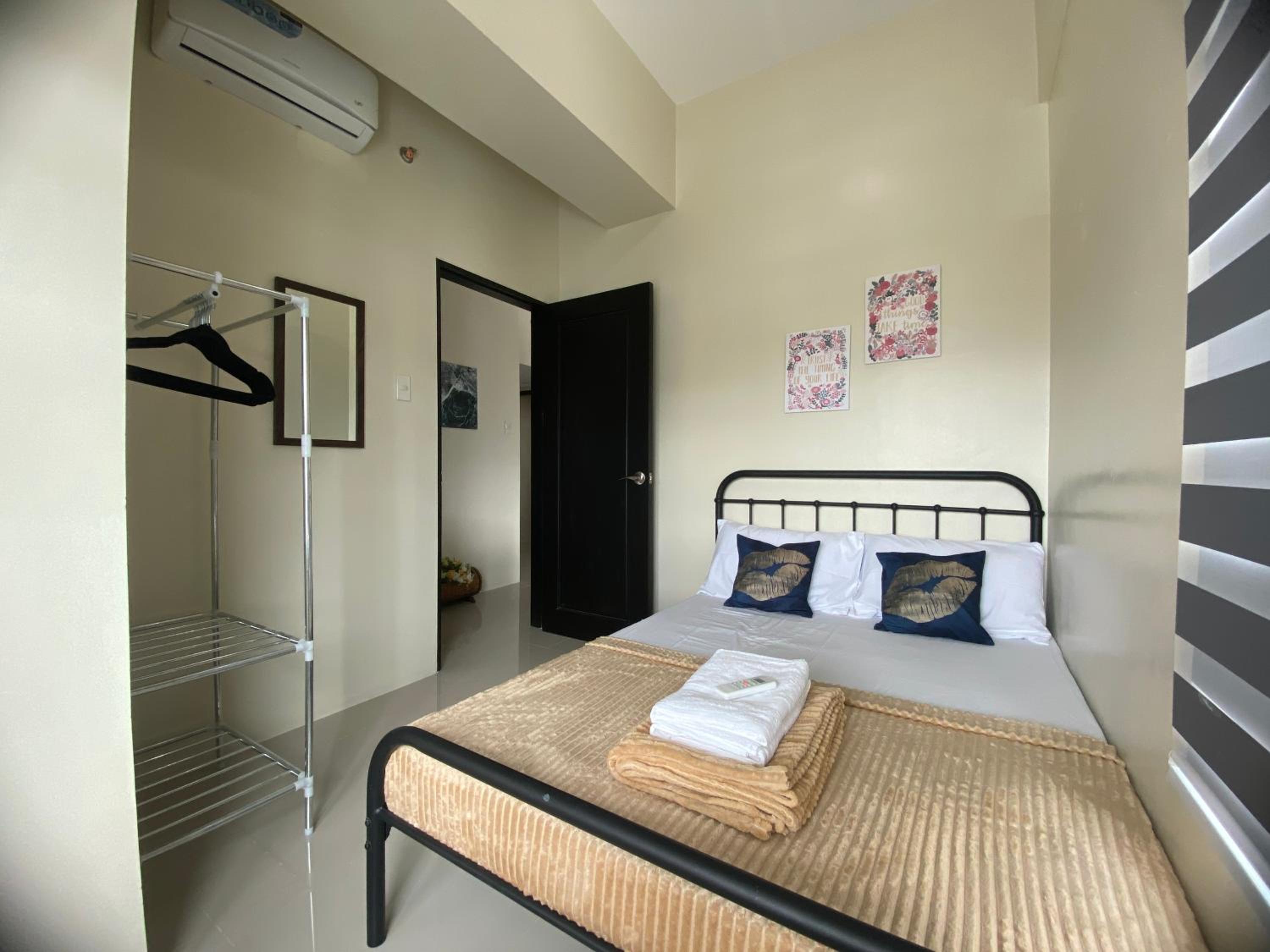 Two-Bedroom Apartment - Photo 13