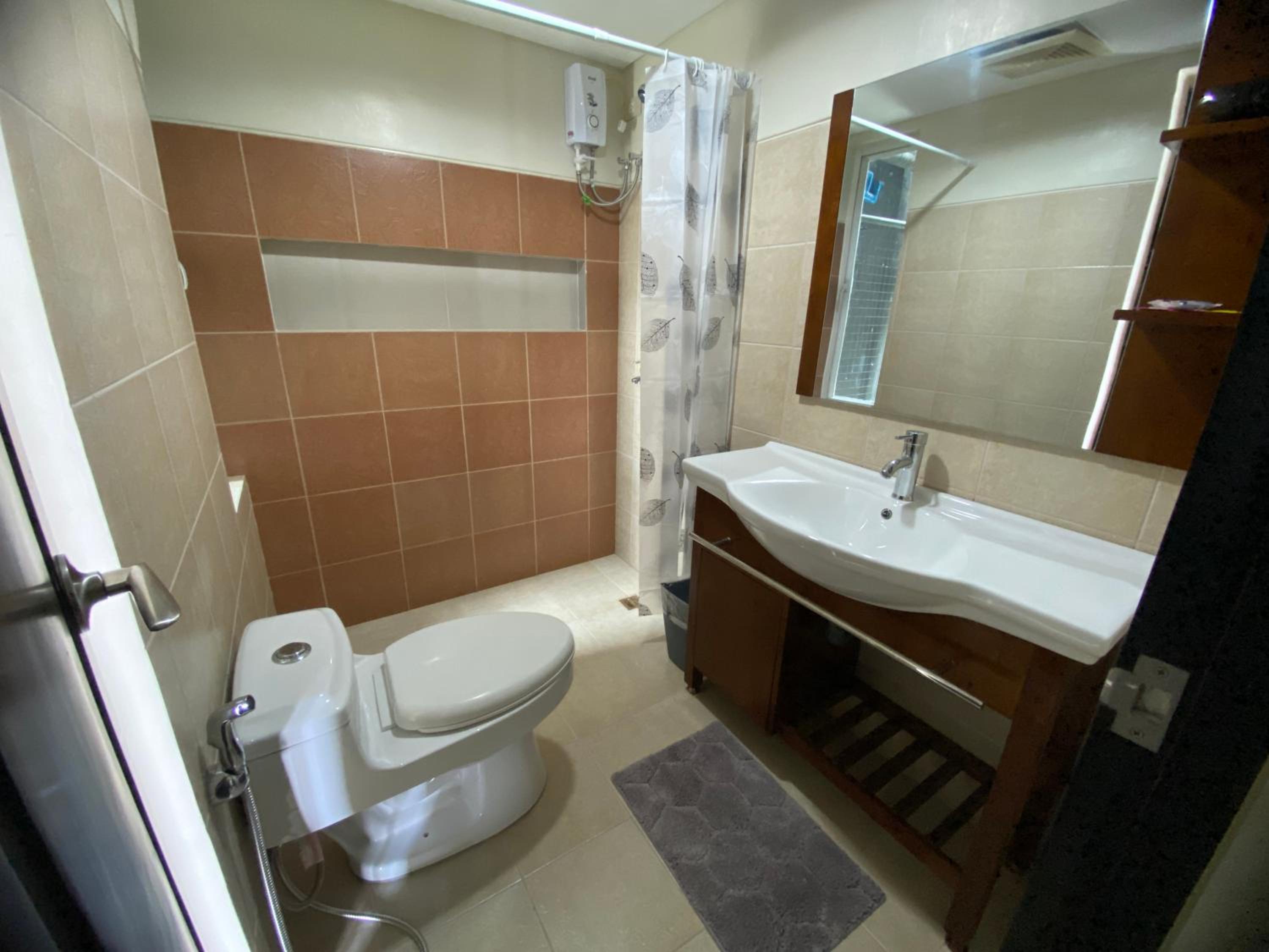 Two-Bedroom Apartment - Photo 18