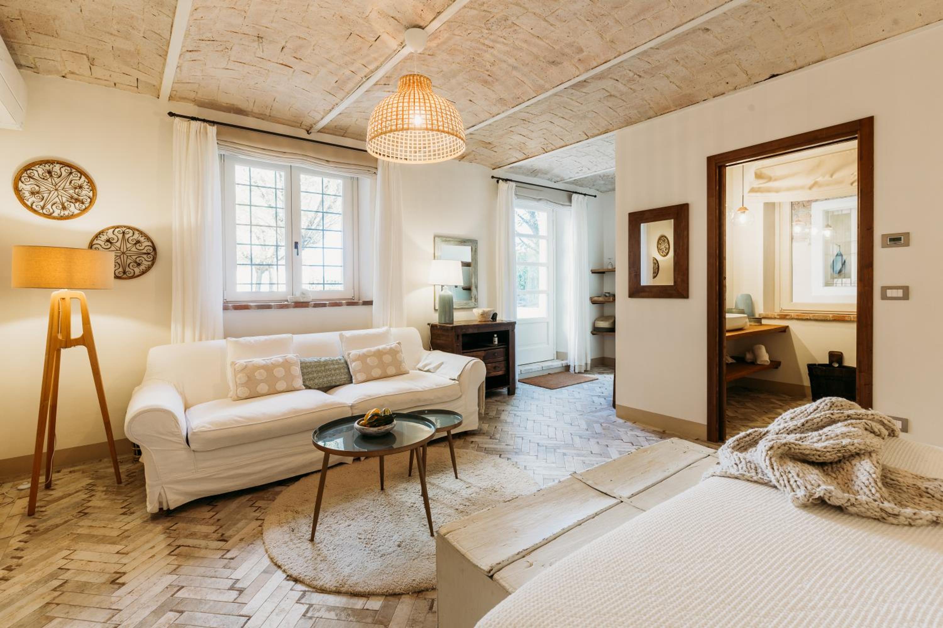 Double Room - Photo 10