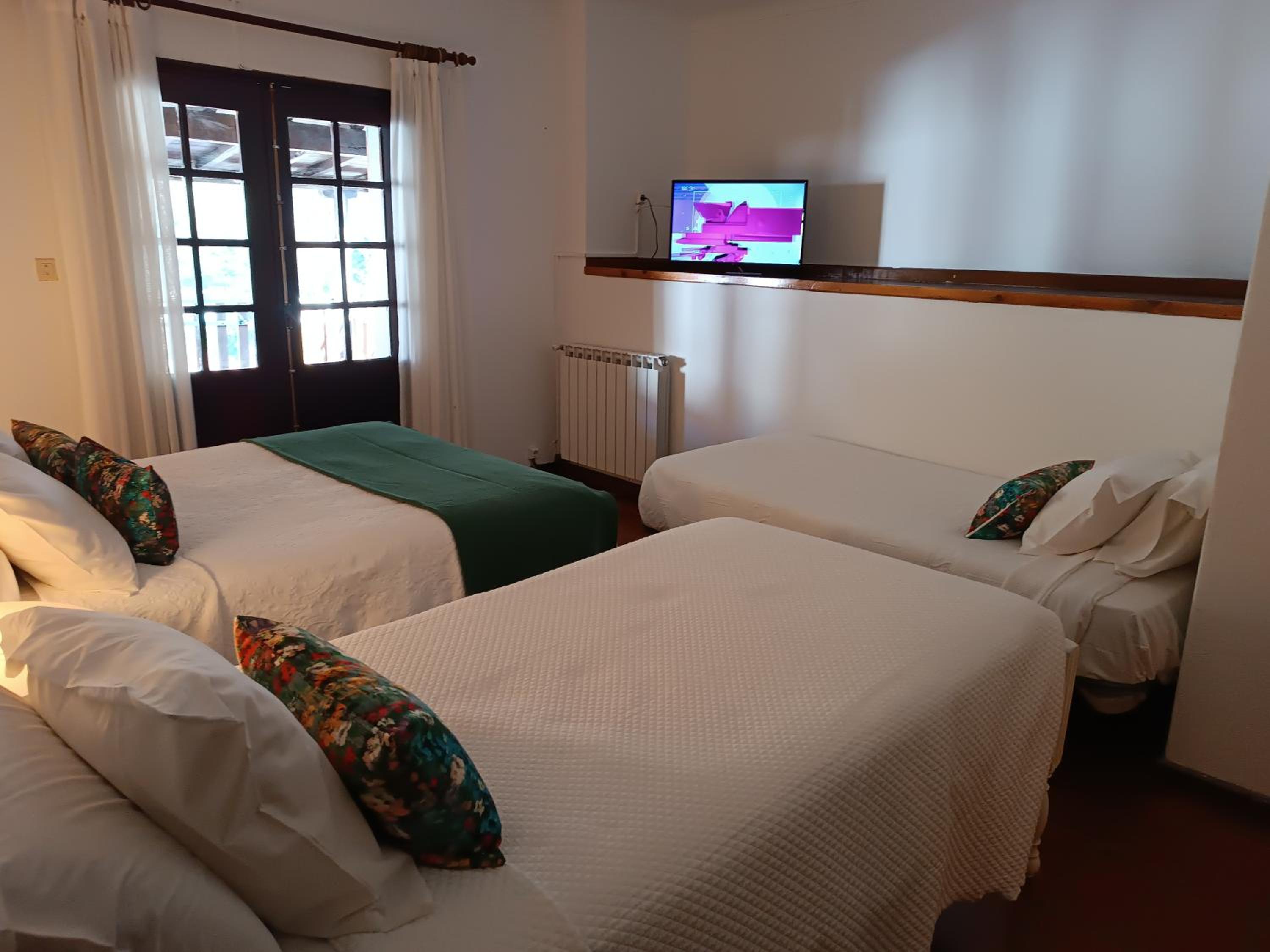 Quadruple Room - Photo 6