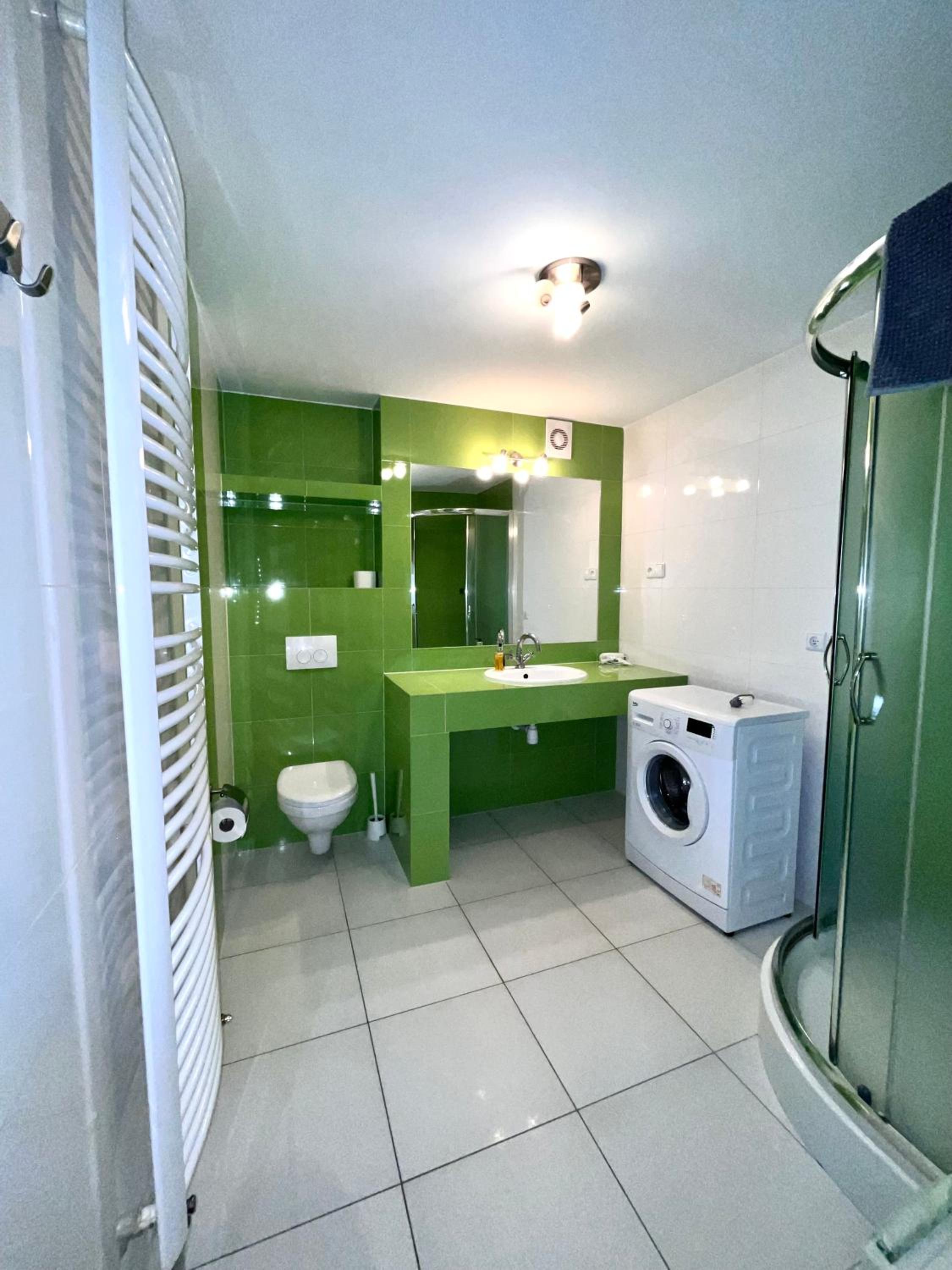 One-Bedroom Apartment