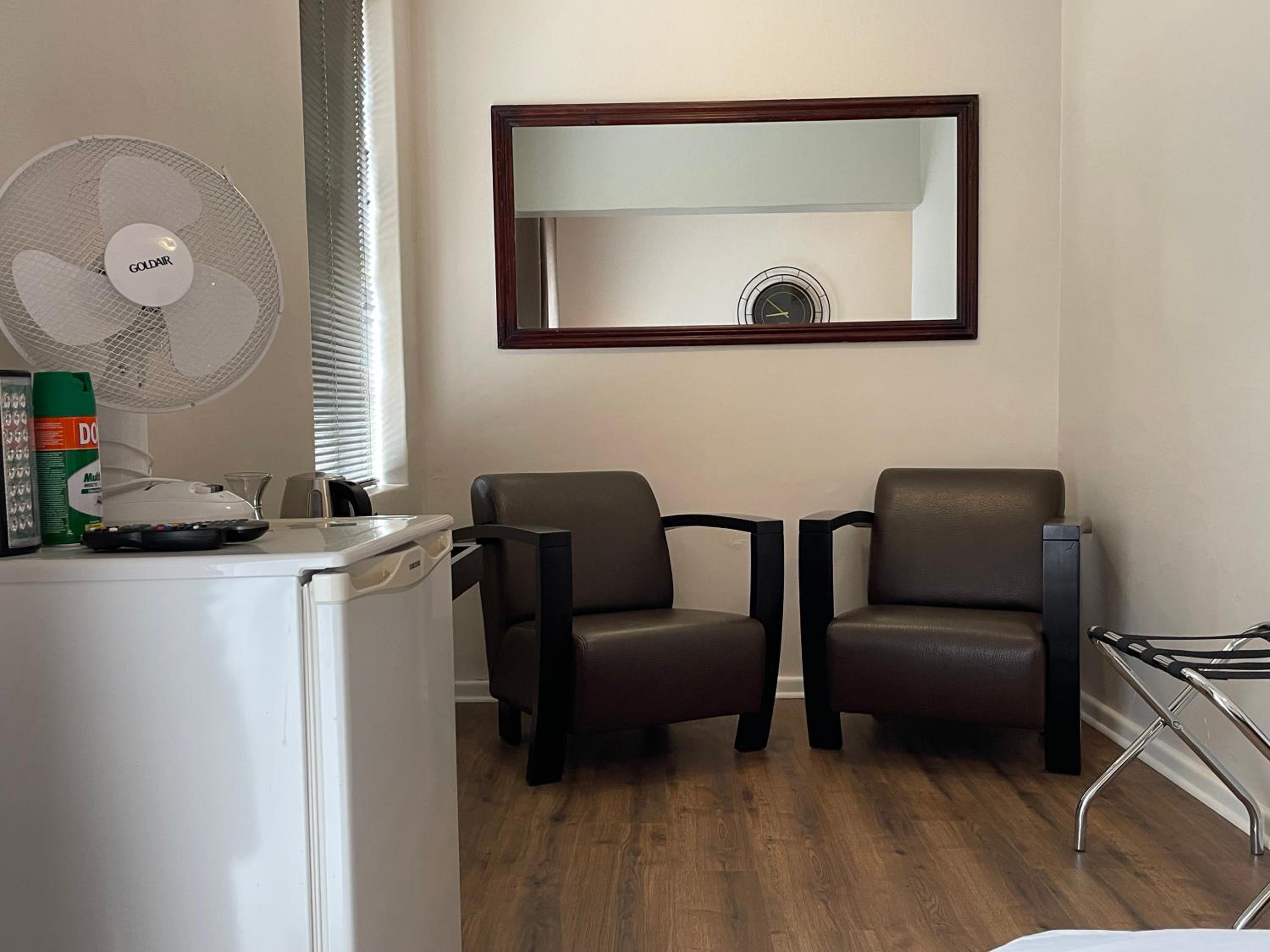 Twin Room with Terrace photo 3