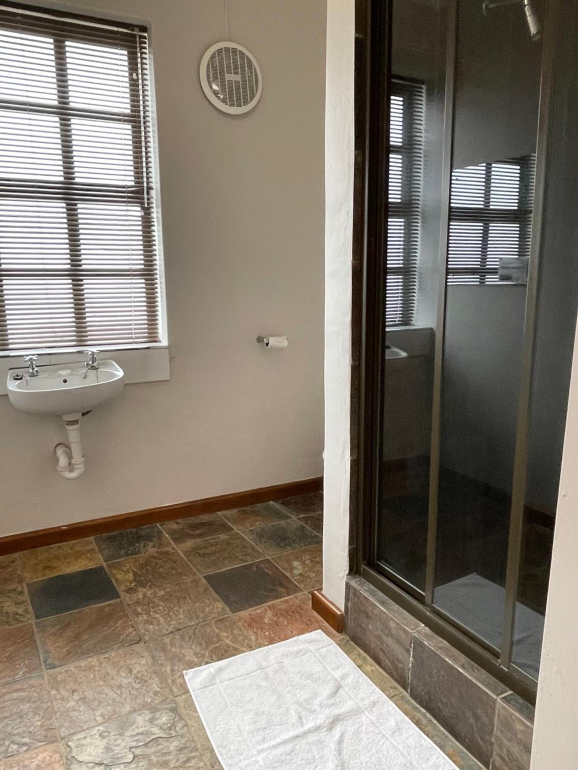 Twin Room with Terrace photo 2