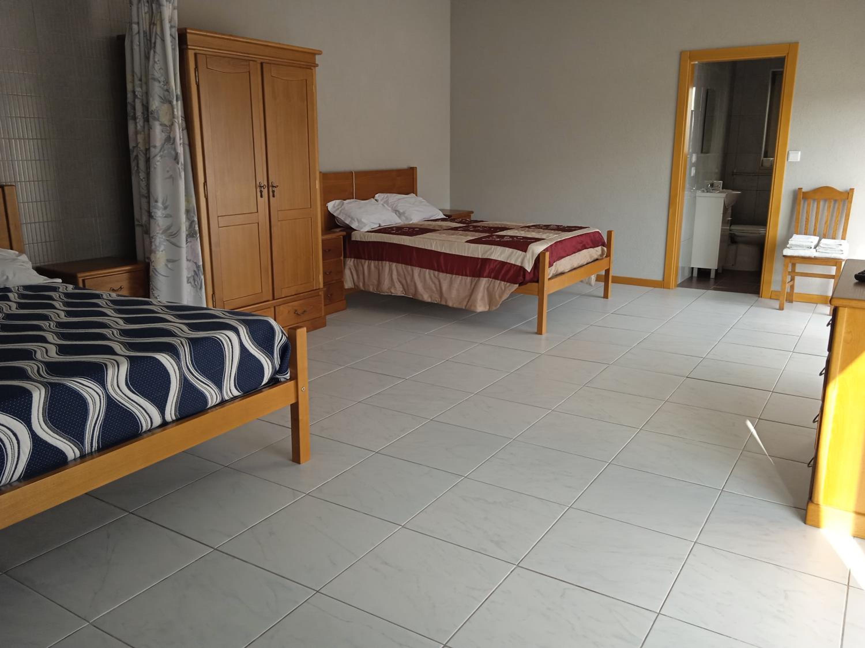 Quadruple Room with Bathroom photo 3