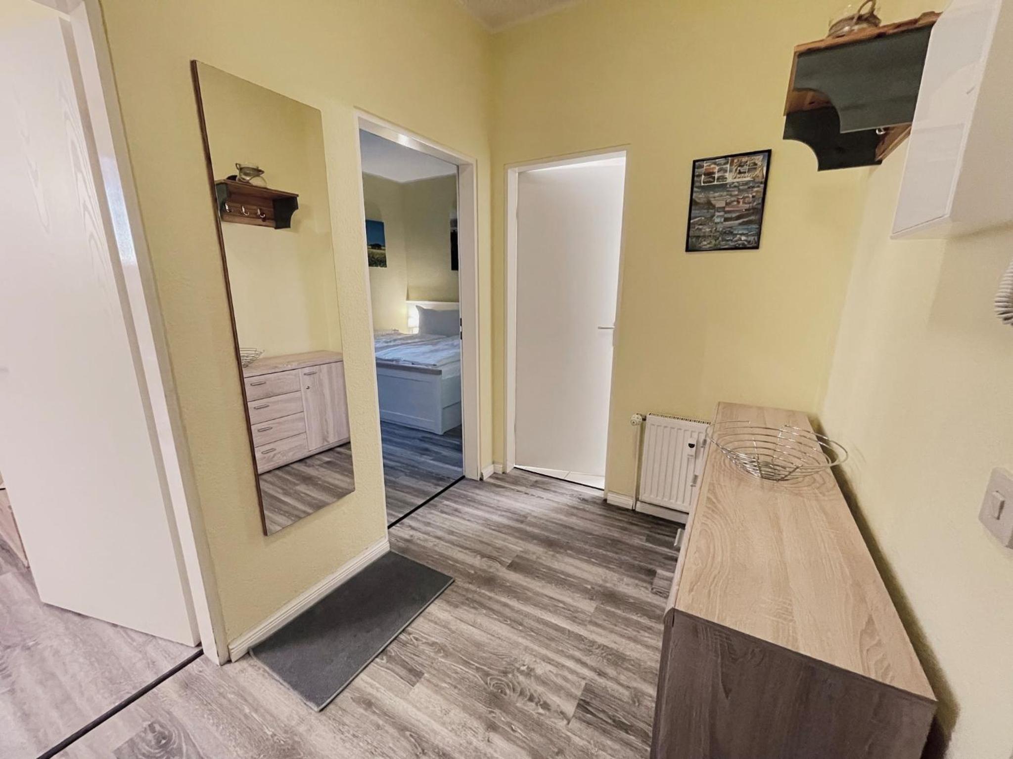 Apartment photo 2