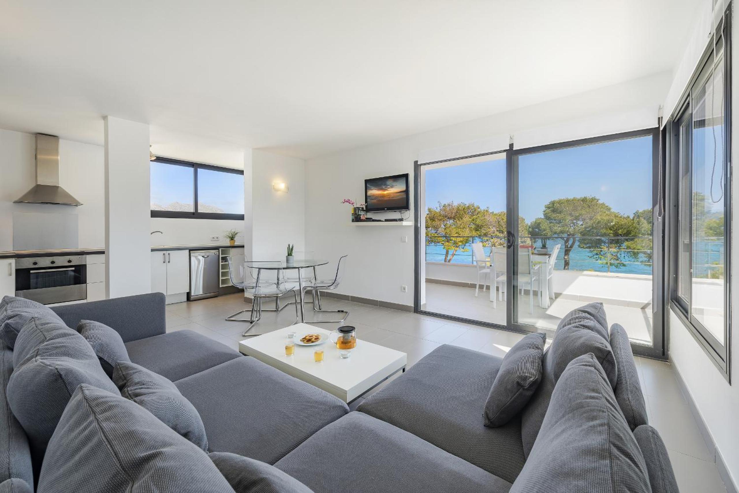 Apartamento con vista al mar