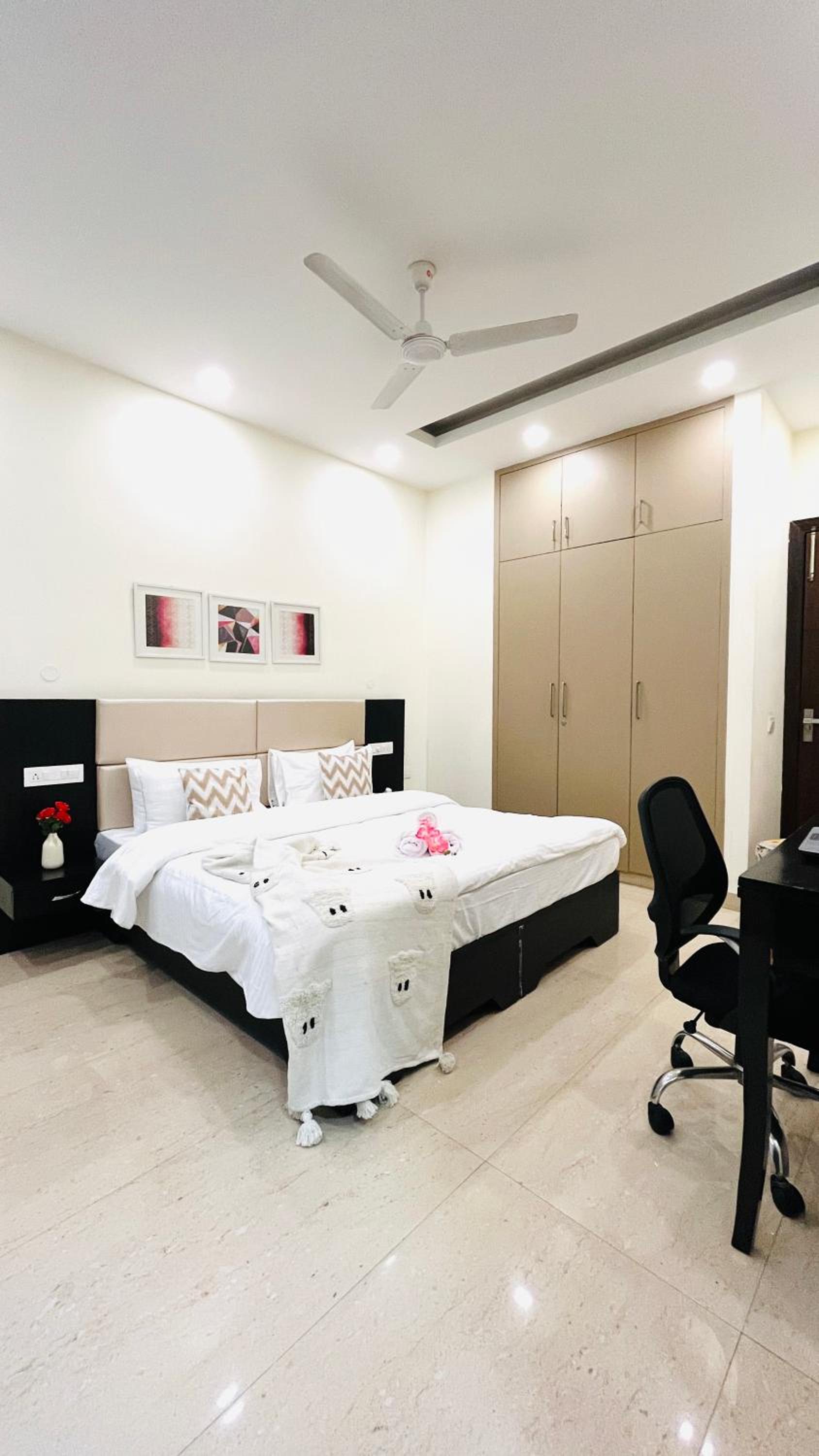 Superior One-Bedroom Apartment photo 1