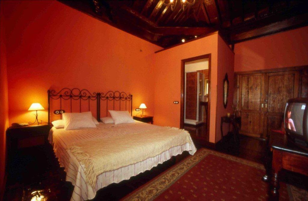 Habitación Doble o con Dos Camas