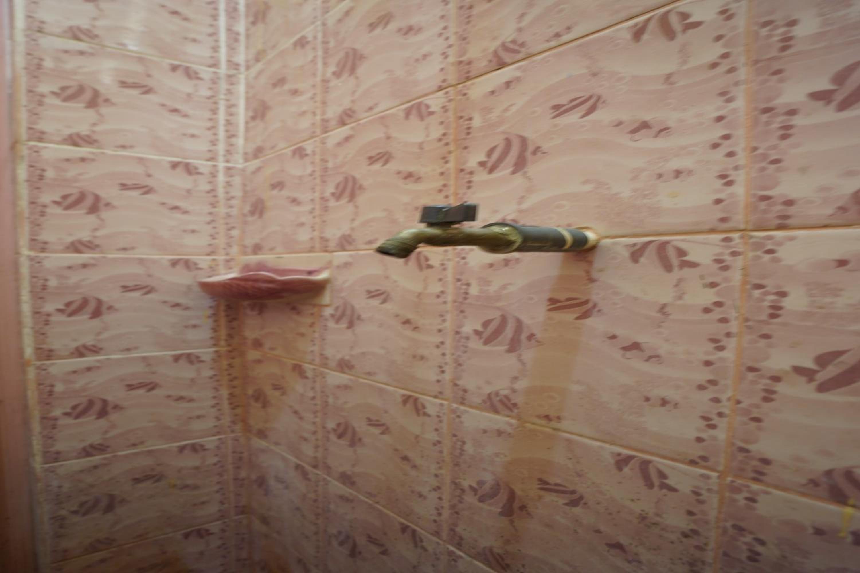 Budget Double Room - Photo 20