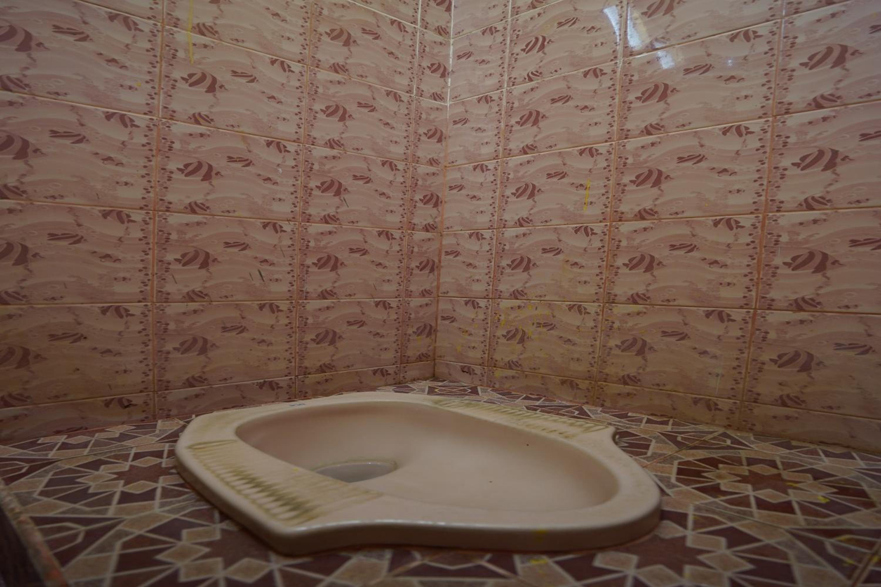 Budget Double Room - Photo 23