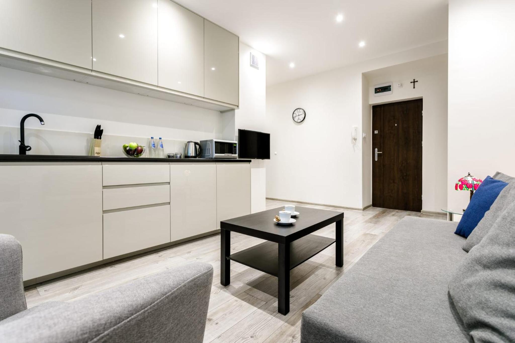 Apartment - Ground Floor - Photo 4