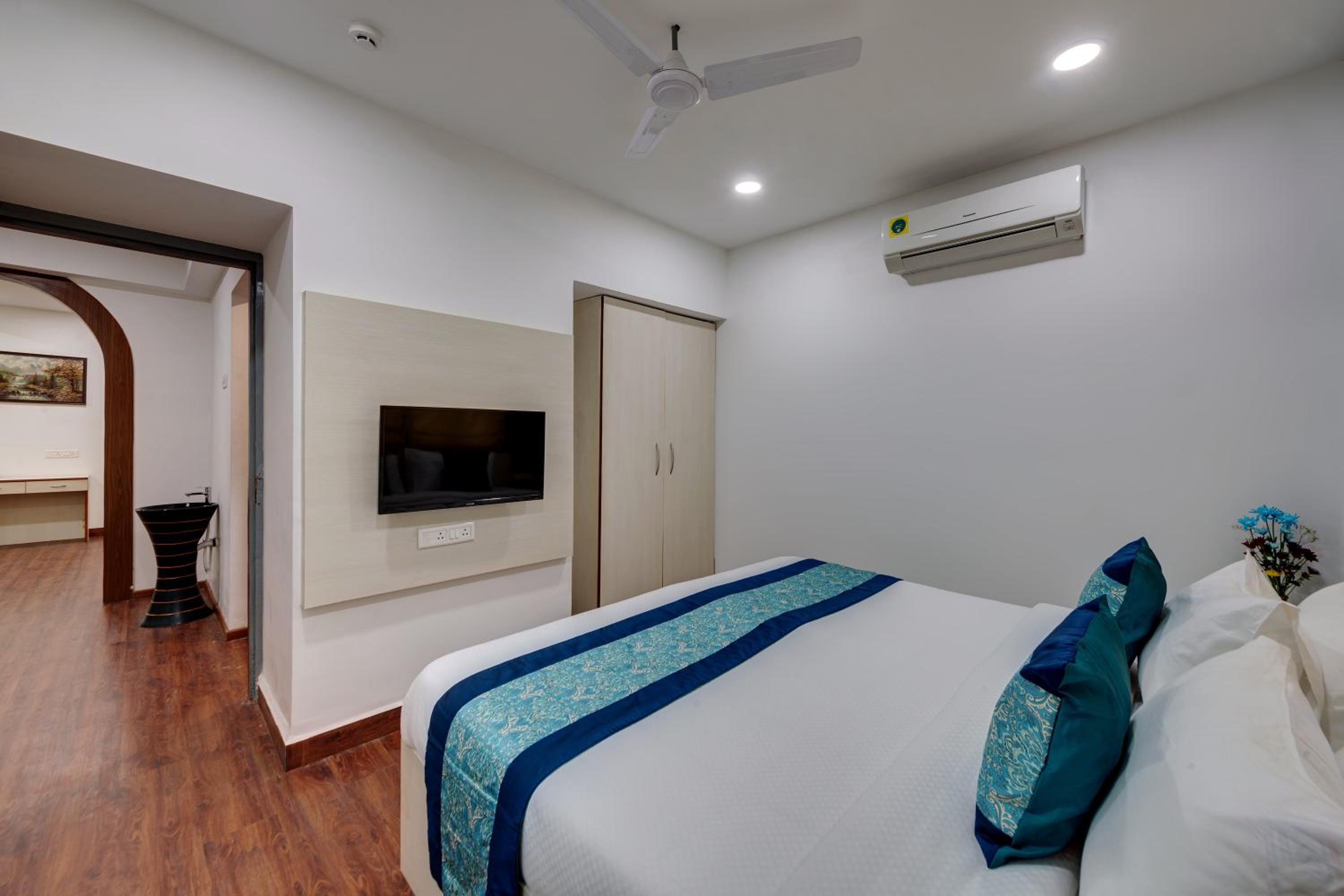 Family Suite - Photo 3