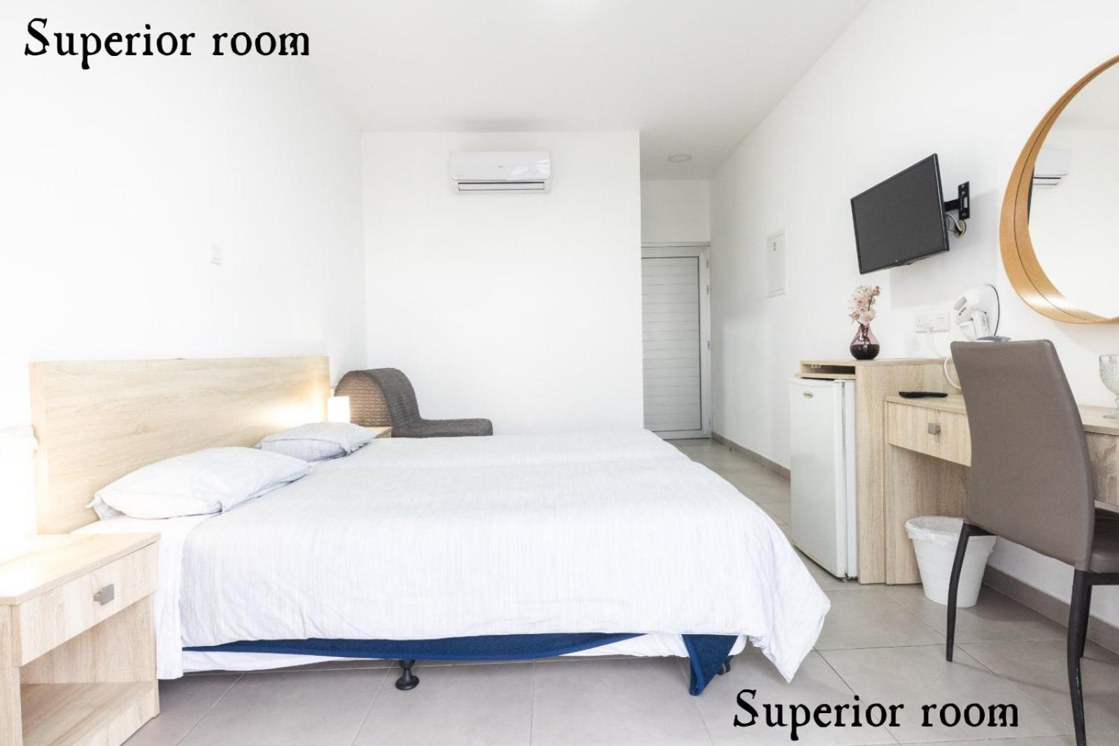 Superior Double Or Twin Room With Sea View photo 2