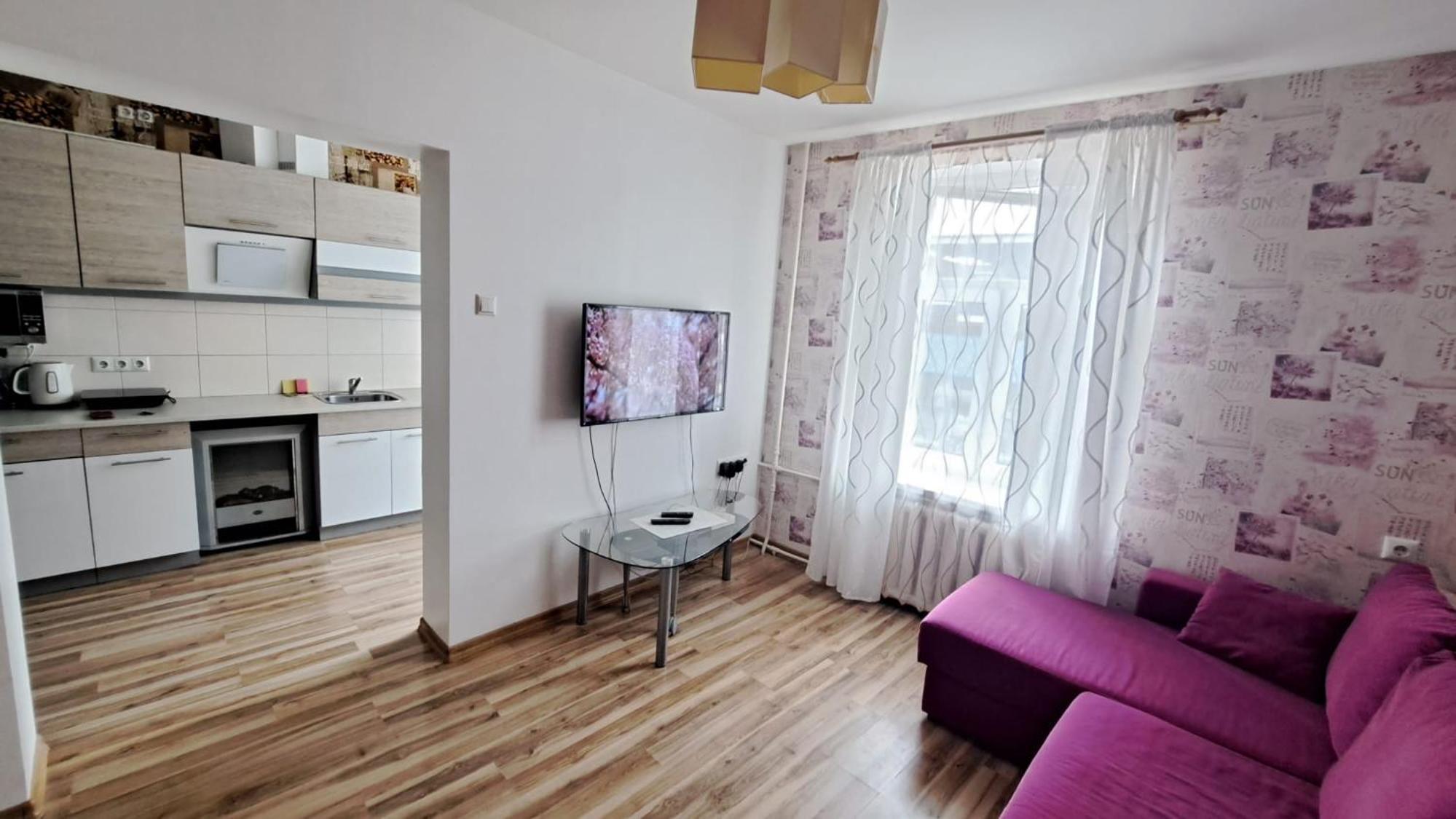 One-Bedroom Apartment - Photo 9