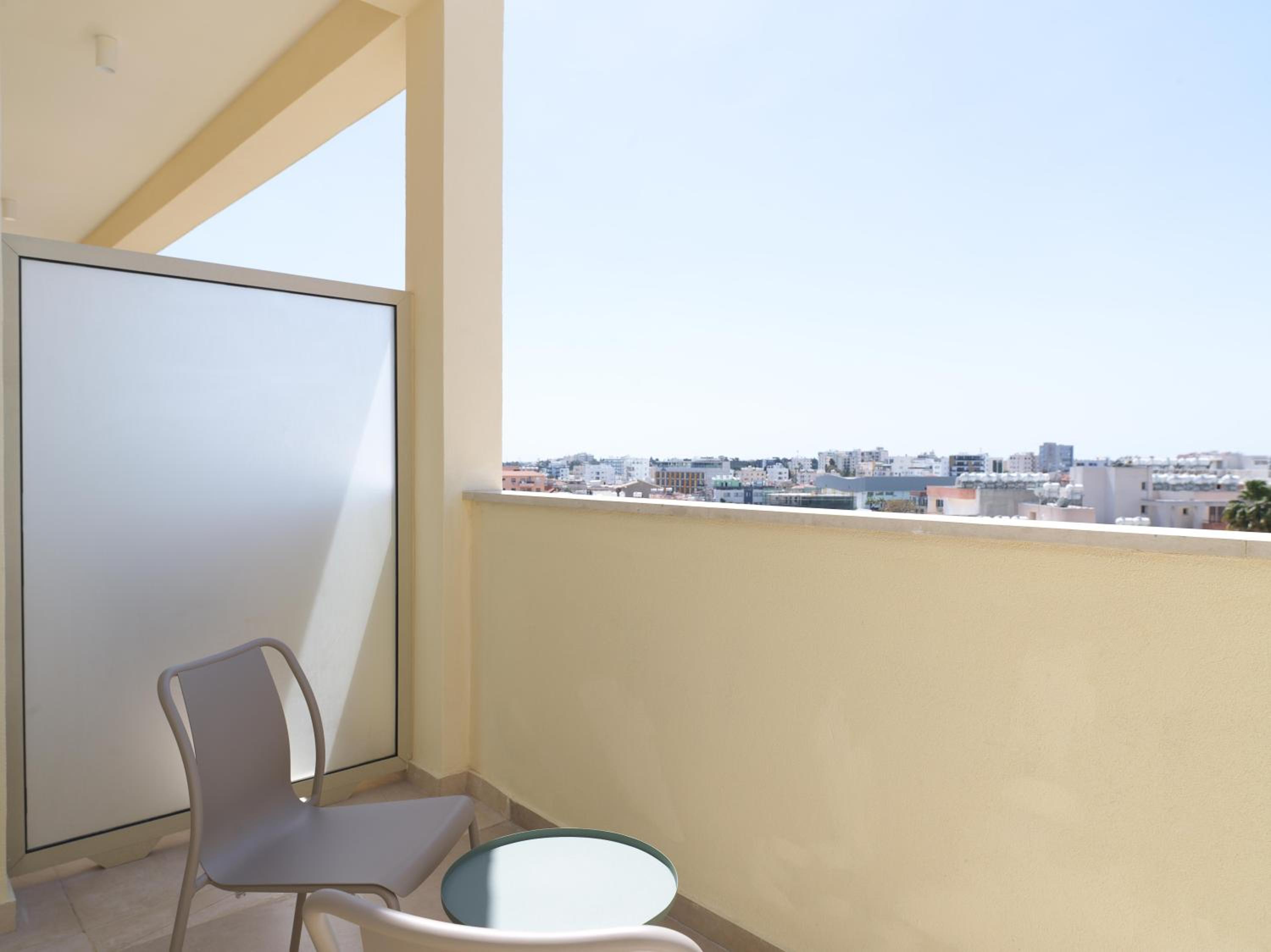 Executive Room City View with Business Lounge Access