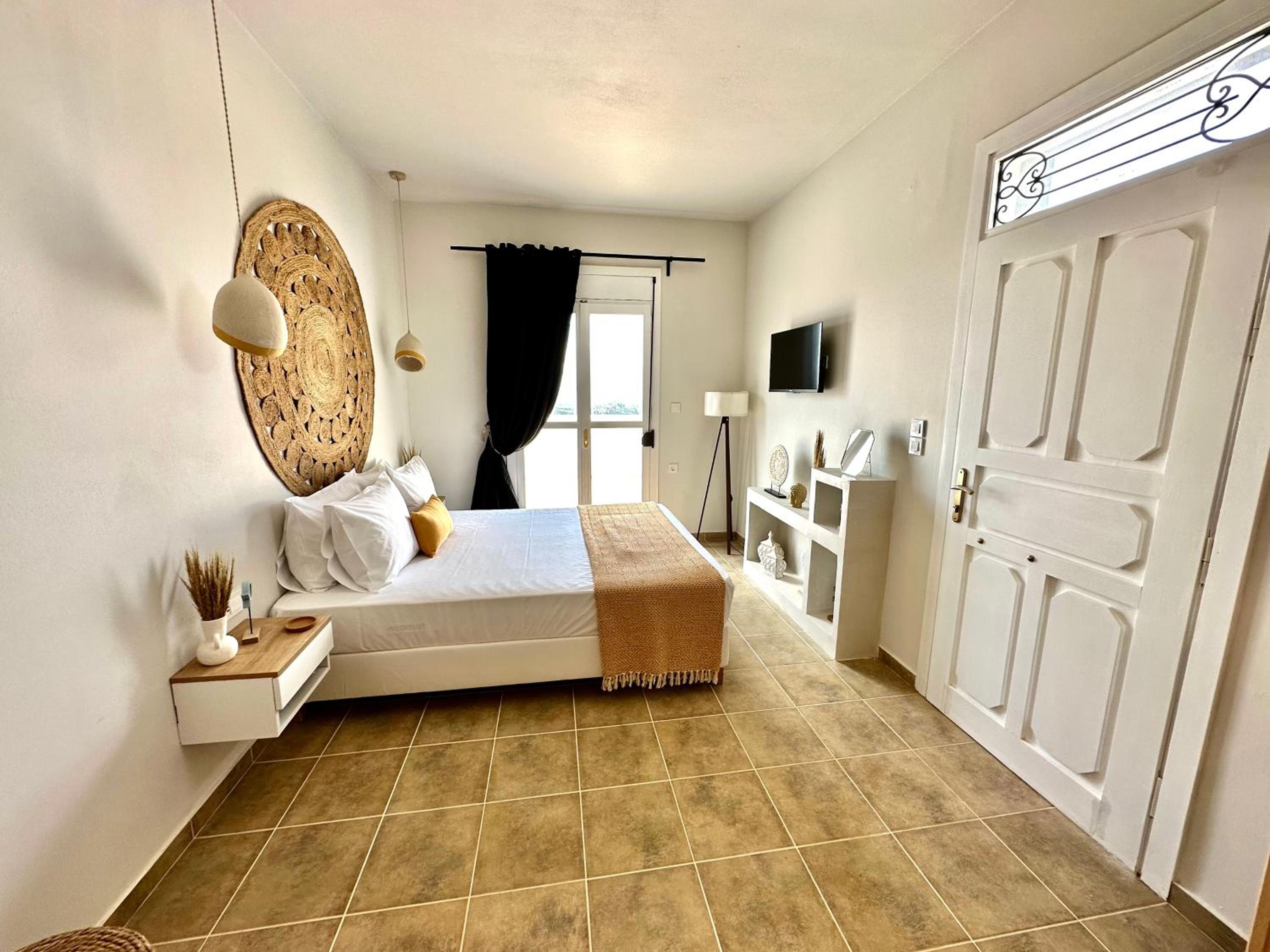 One-Bedroom House photo 1