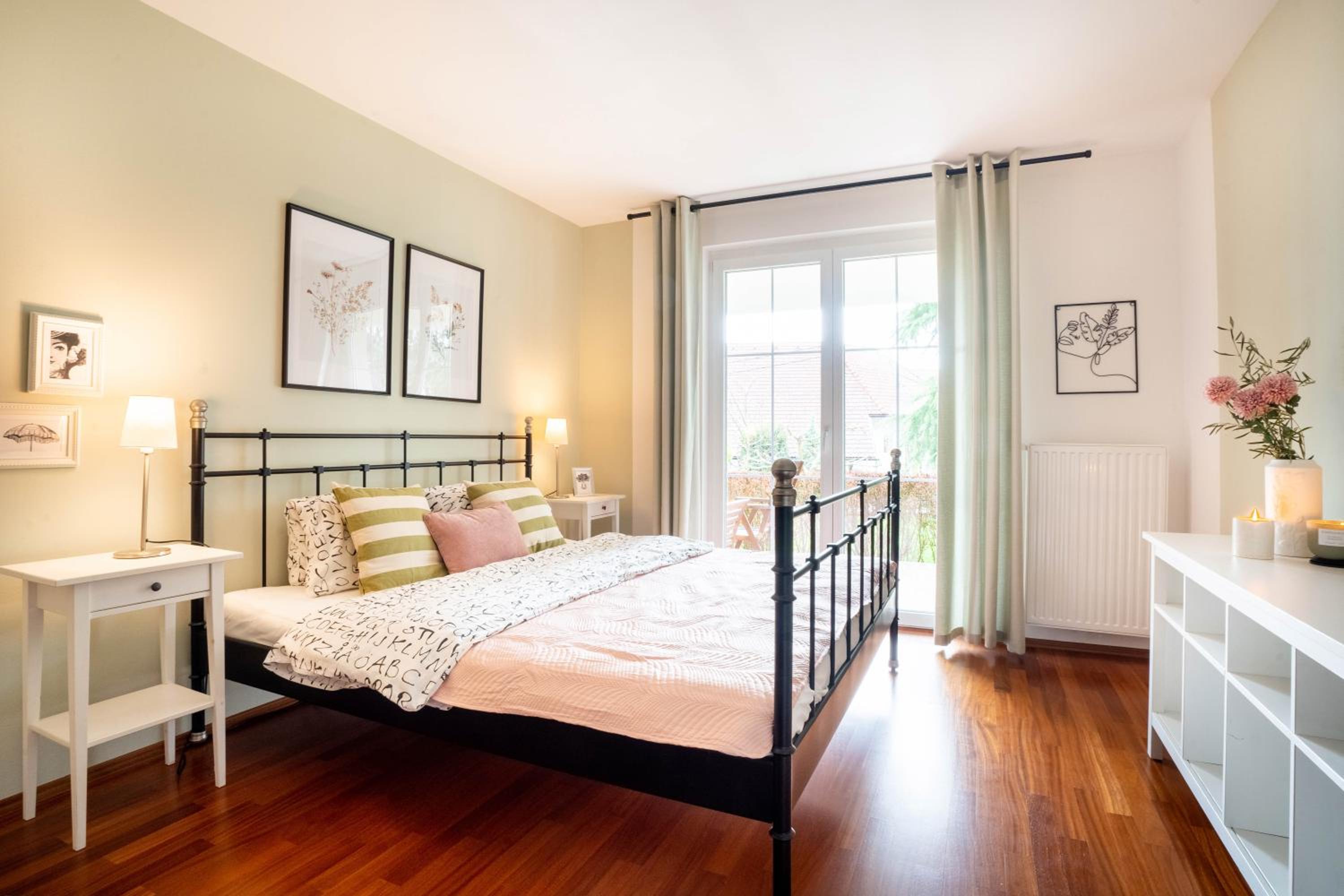 Two-Bedroom Apartment with Terrace photo 1