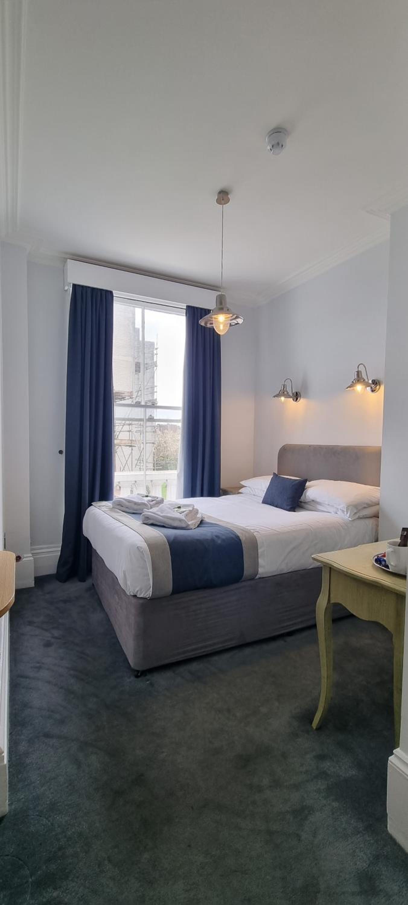 Standard Double Room - Photo 1