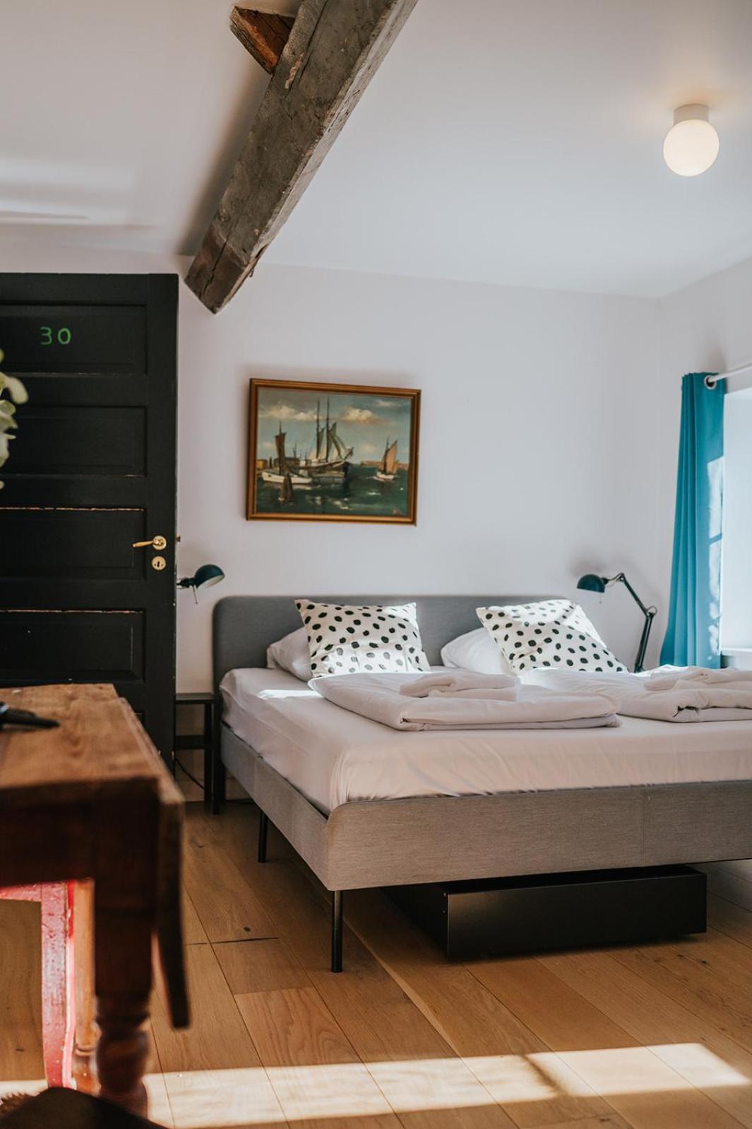 Quadruple Room with Shared Bathroom photo 1