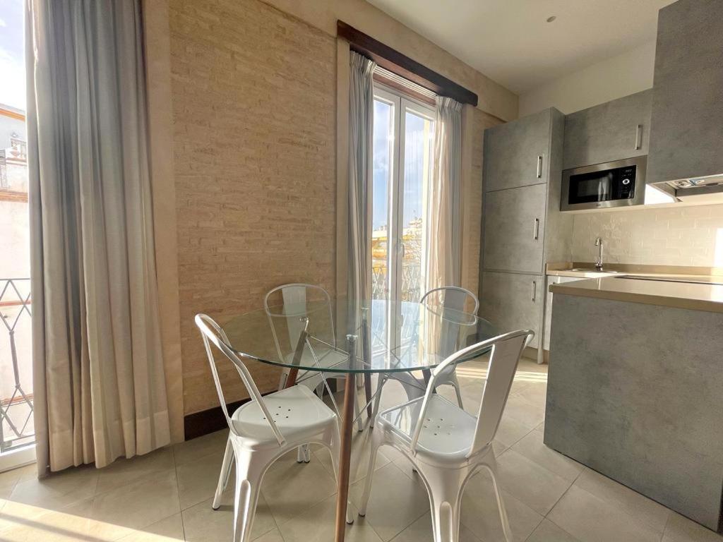 One-Bedroom Apartment without Terrace - Photo 2