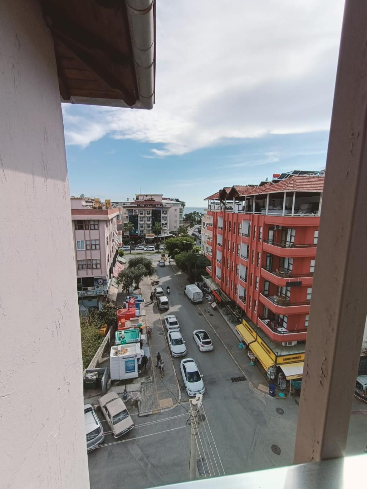 Double or Twin Room with Balcony - Photo 12